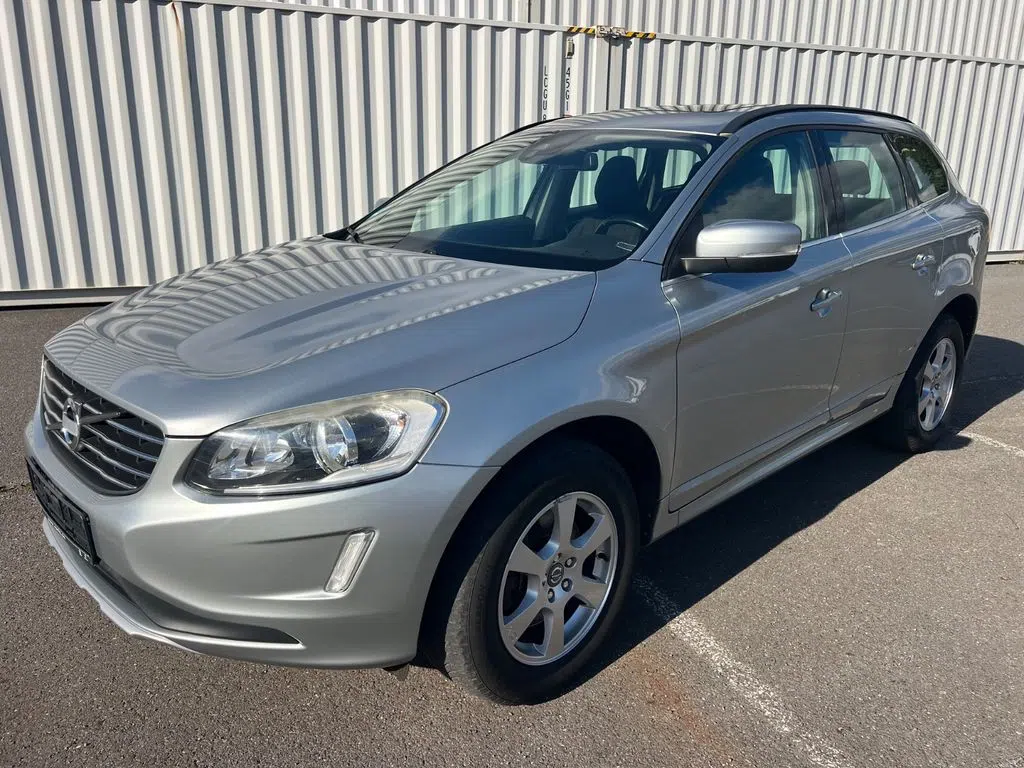 XC60 D5 AWD Momentum 2.Hand