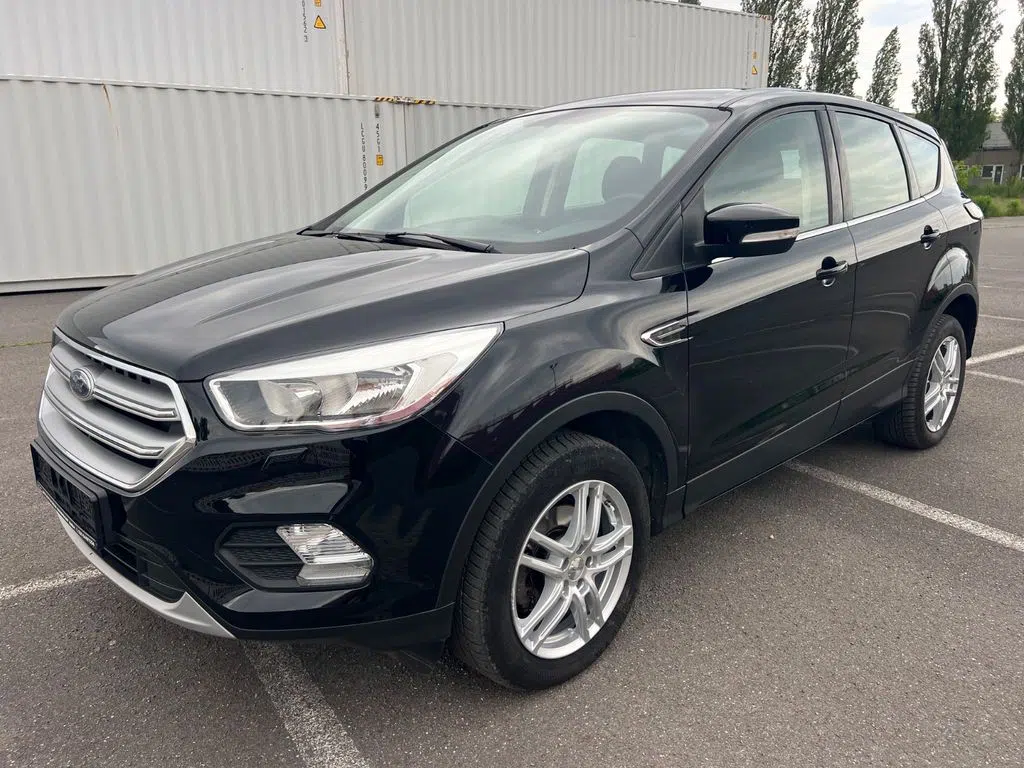 Kuga 1,5 EcoBoost 4x2 88kW COOL & CONNECT