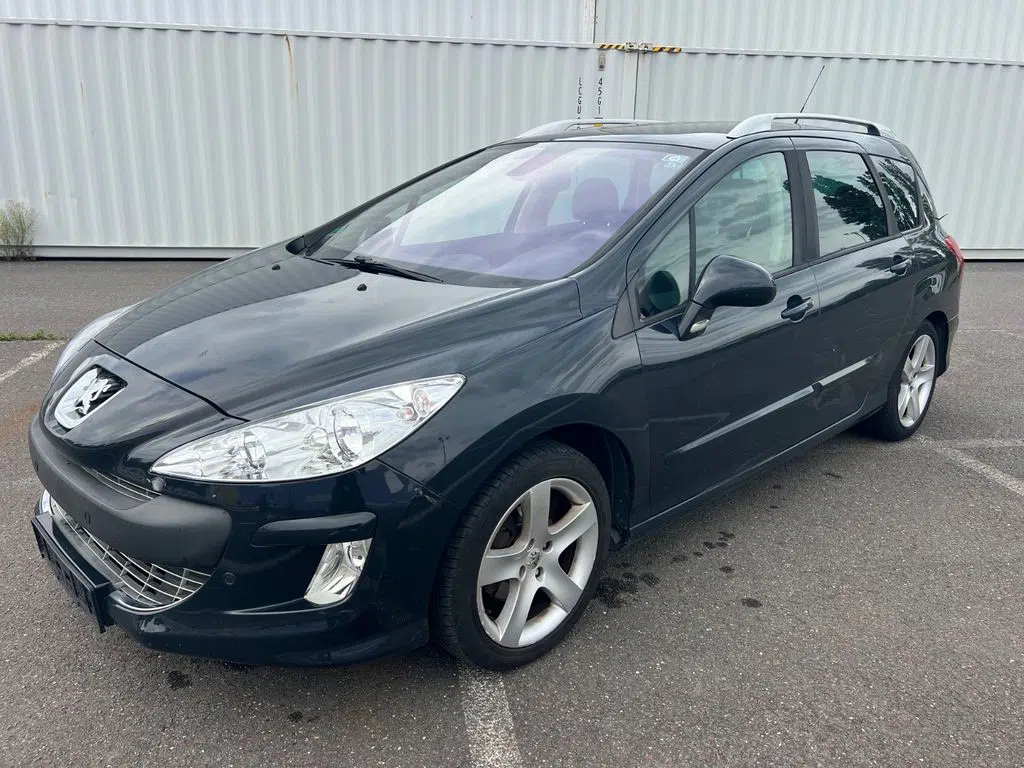 308 SW Tendance 120 VTi 6-Sitzer
