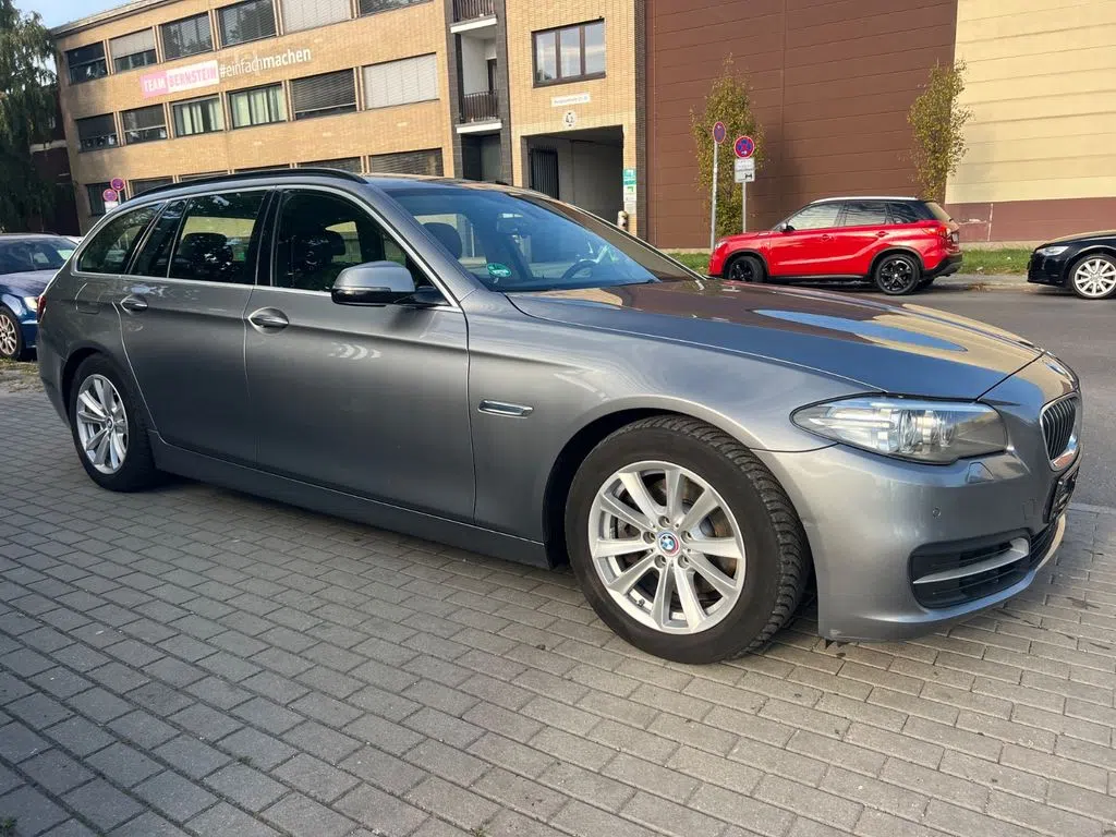 520d Touring Luxury Line Motor klappert