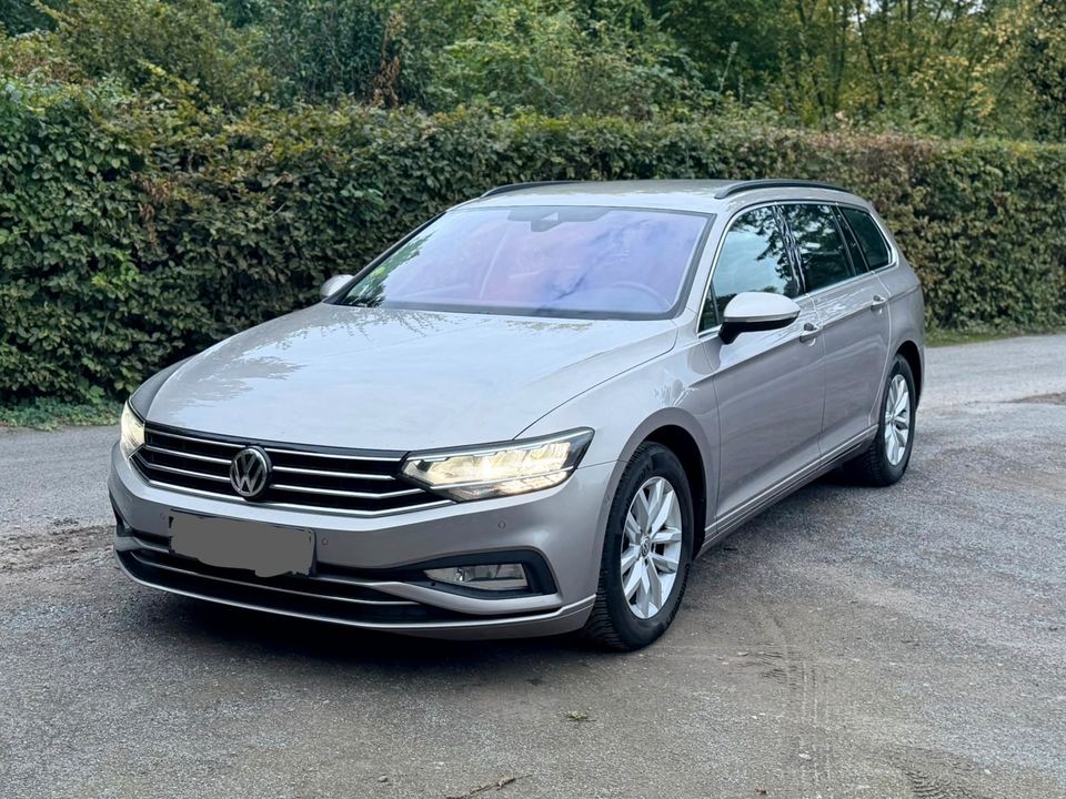 VW Passat 2,0 TDI DSG 150 PS | LED/Xenon (AHK) Kamera Massage PDC