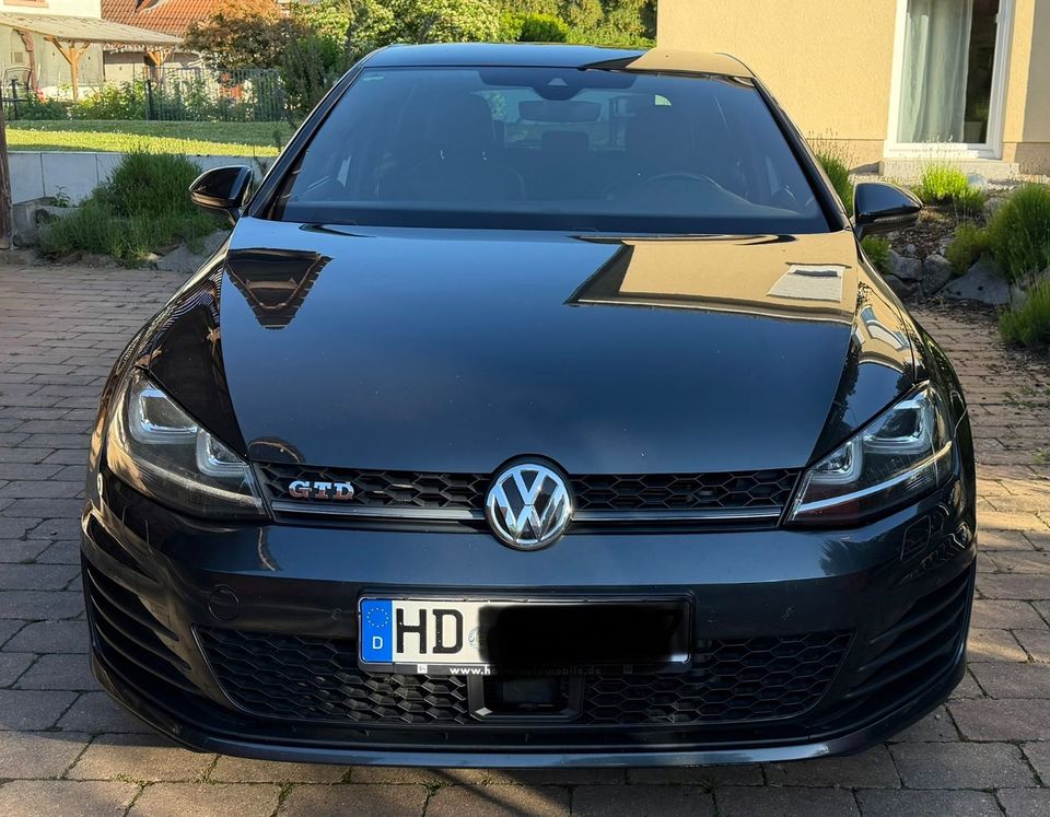 Volkswagen Golf 2.0 TDI BMT GTD