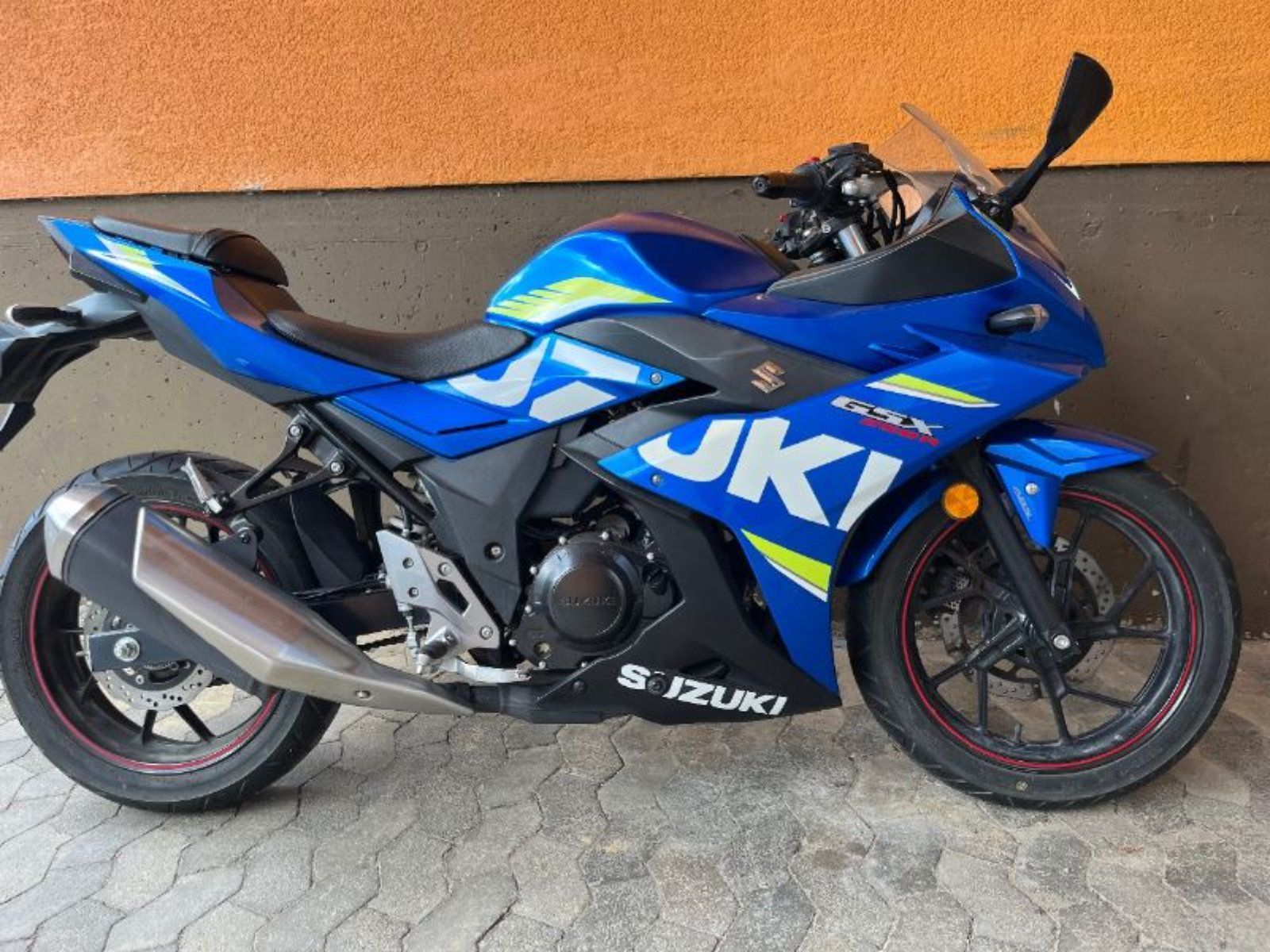 Suzuki GSX R 250, ABS,  A2 geeignet, 1 Jahr Garantie,