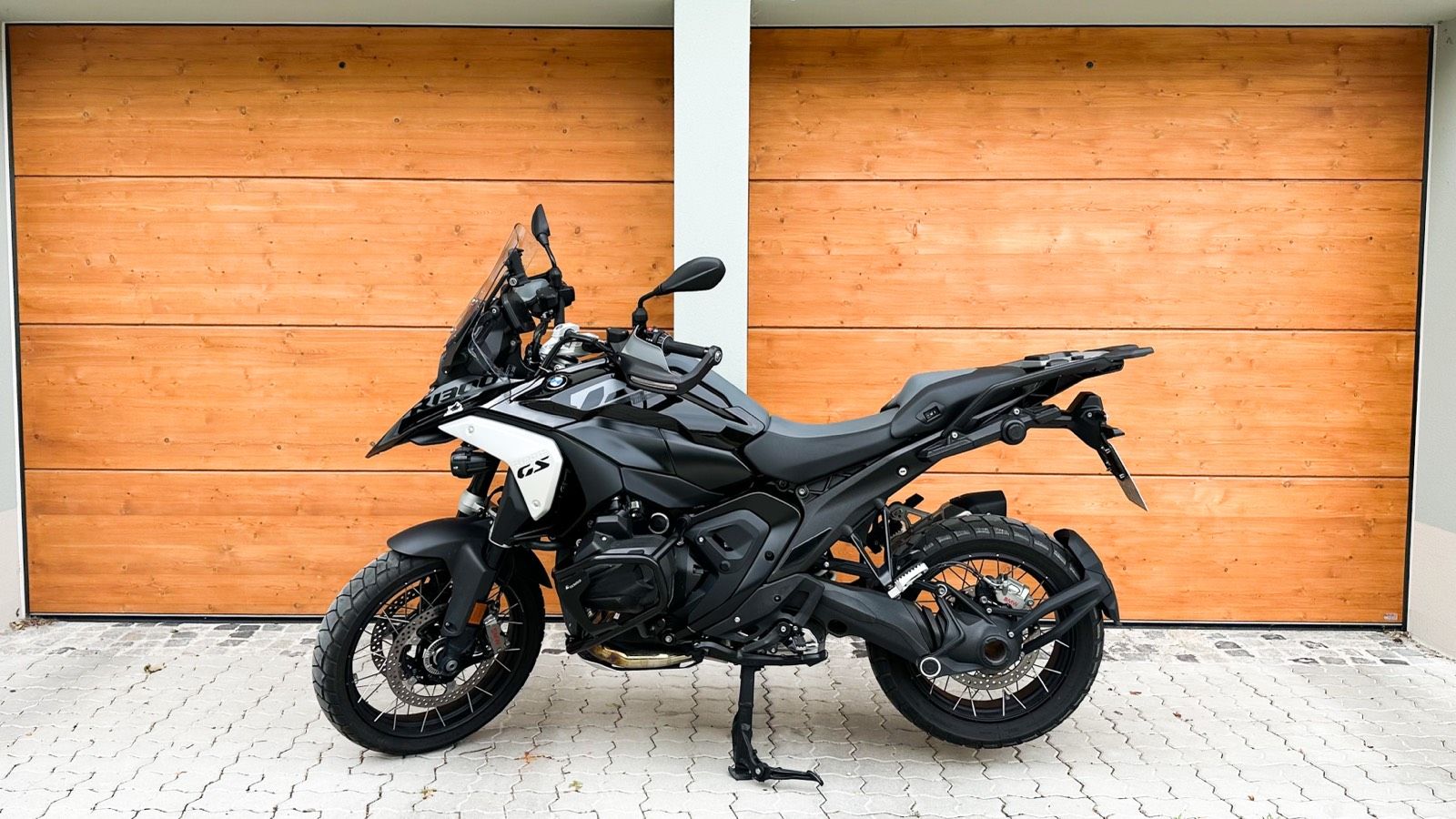 BMW 1300 GS zur Langzeitmiete - jetzt Wunsch-GS sichern!