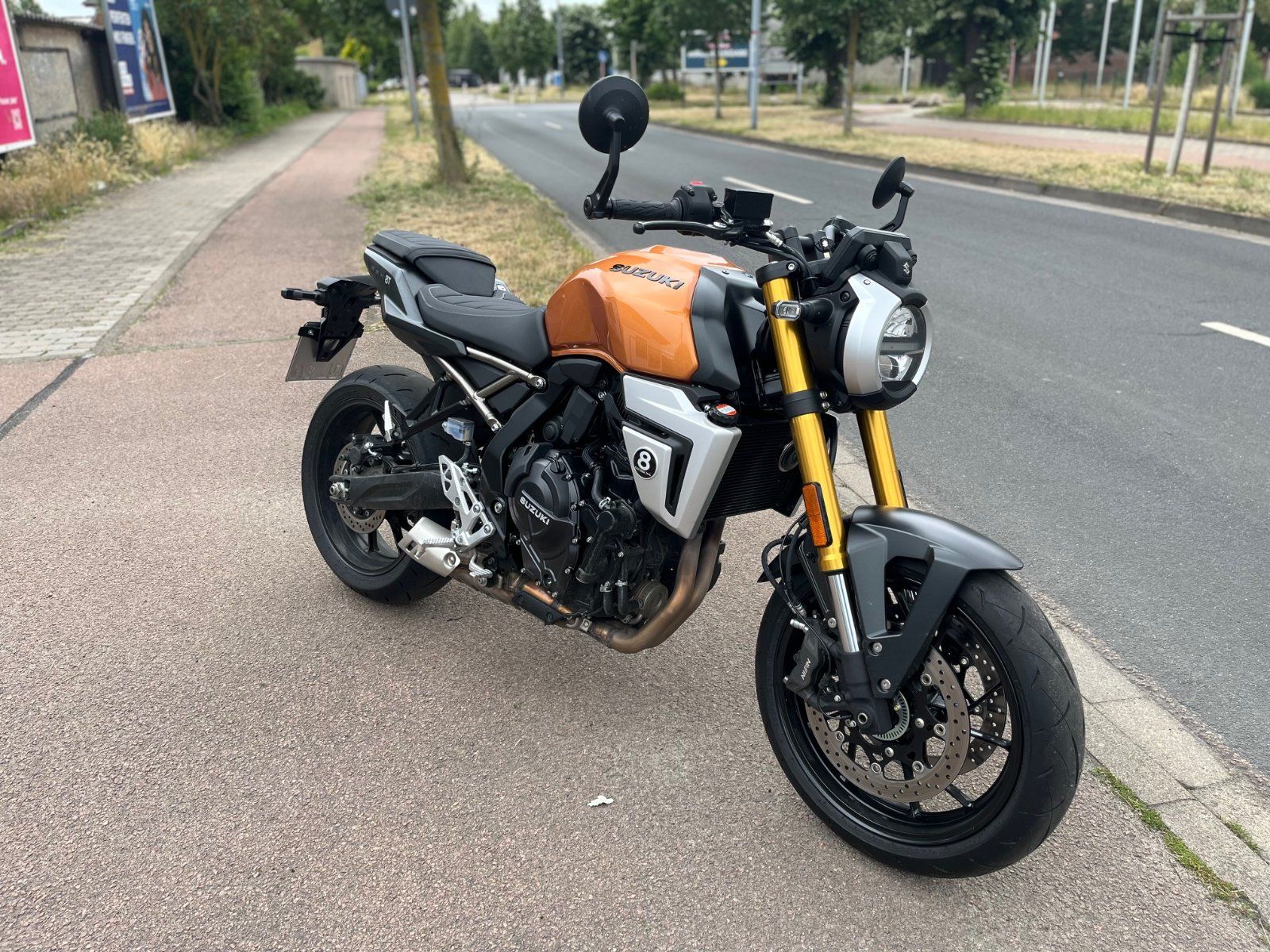 Suzuki GSX 800 T