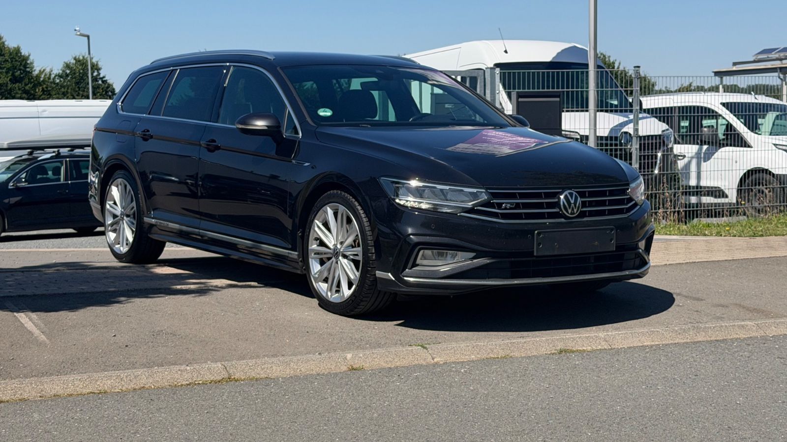 Volkswagen Passat Variant Business R Line