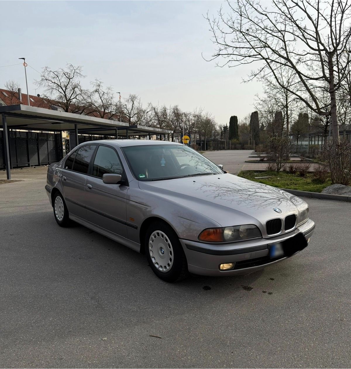 BMW 523i E39 Automatik | TÜV 12/2026