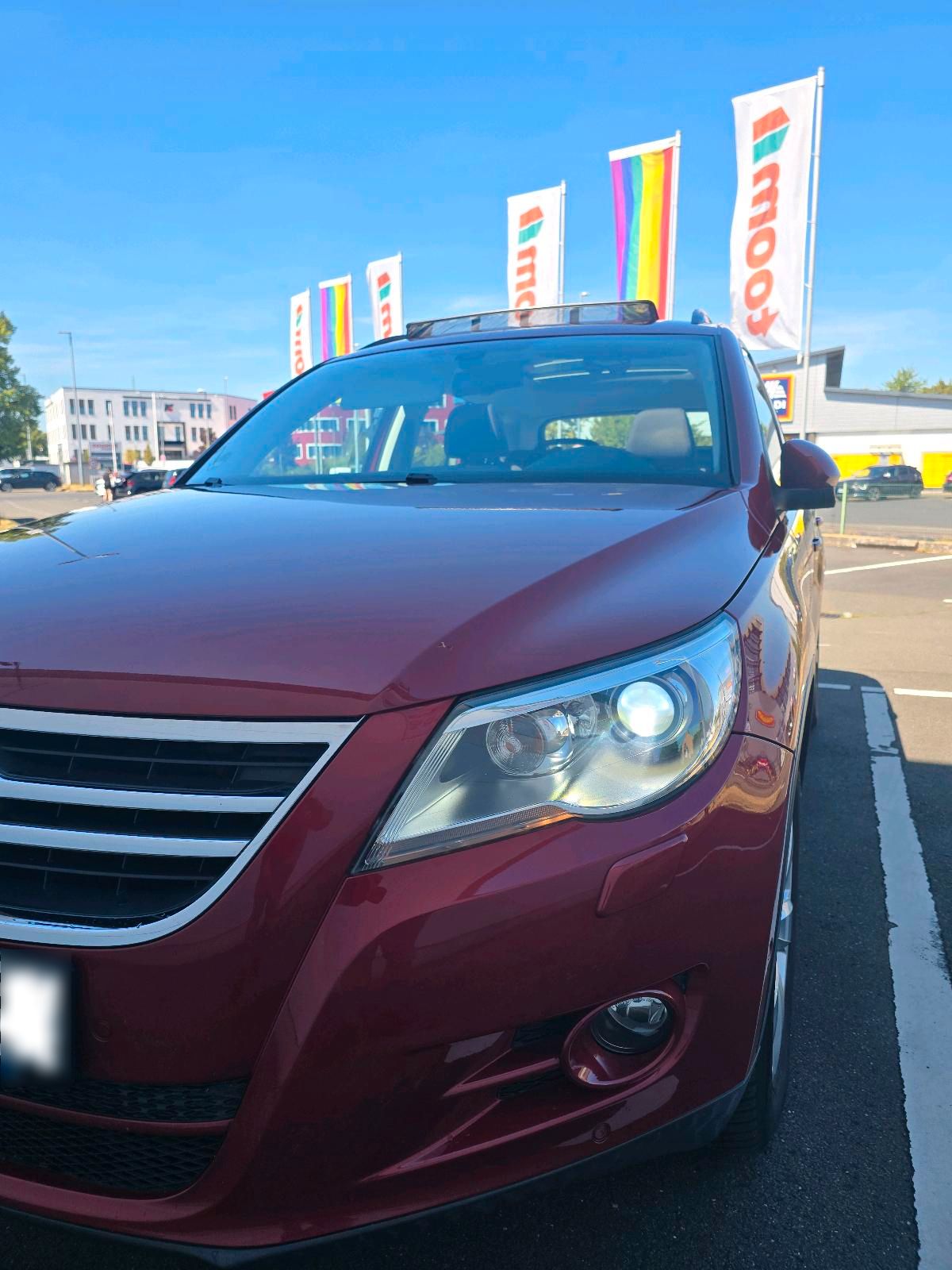 VW Tiguan 1.4 TSI Vollaustattung | Pano | Carplay | Scheckheft