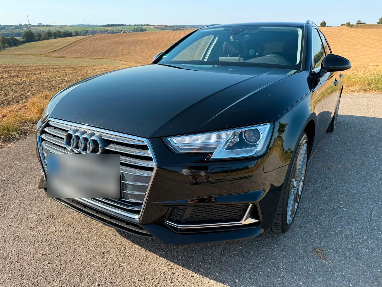 Audi A4 40 TDI S tronic Sport Avant