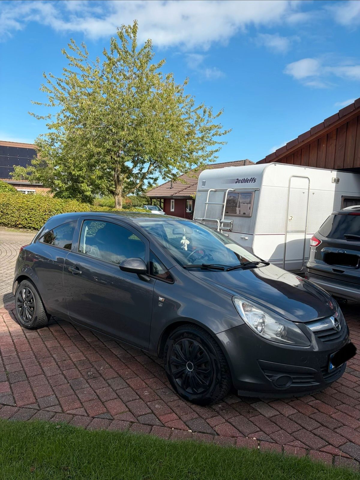 Opel Corsa D 1.2 Eco Flex – TÜV bis 01/28!
