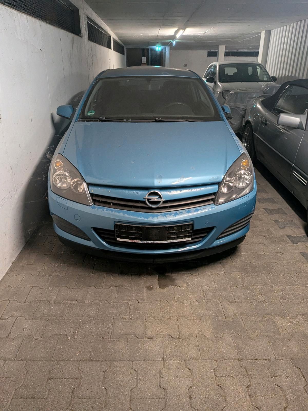 ​Opel Astra GTC (2004)  – 1.5 Jahre TÜV – technisch top