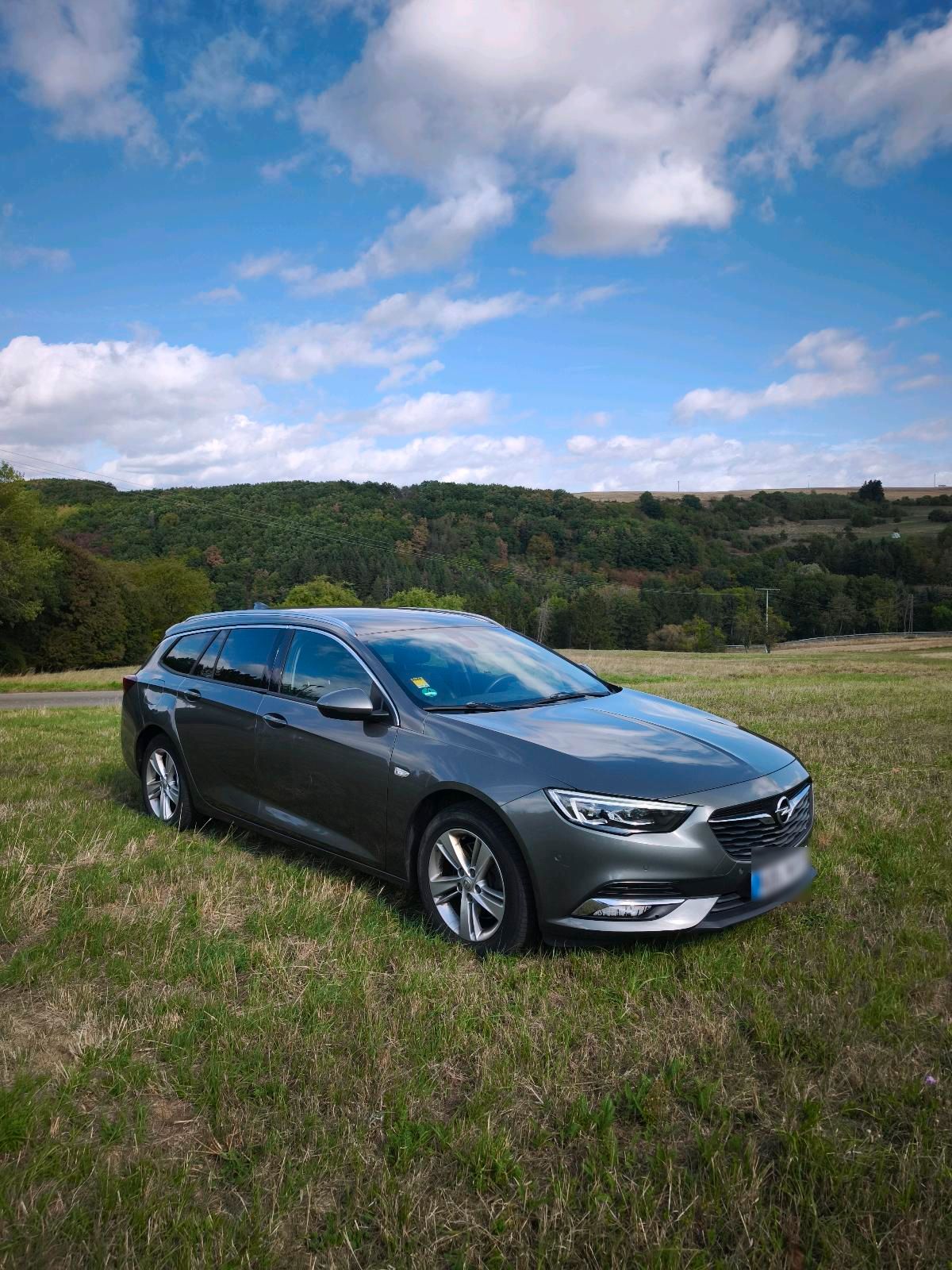 *Opel Insignia B Tourer 2.0 Diesel /HUD/iLUX/Zahnriemen/Kupplung*