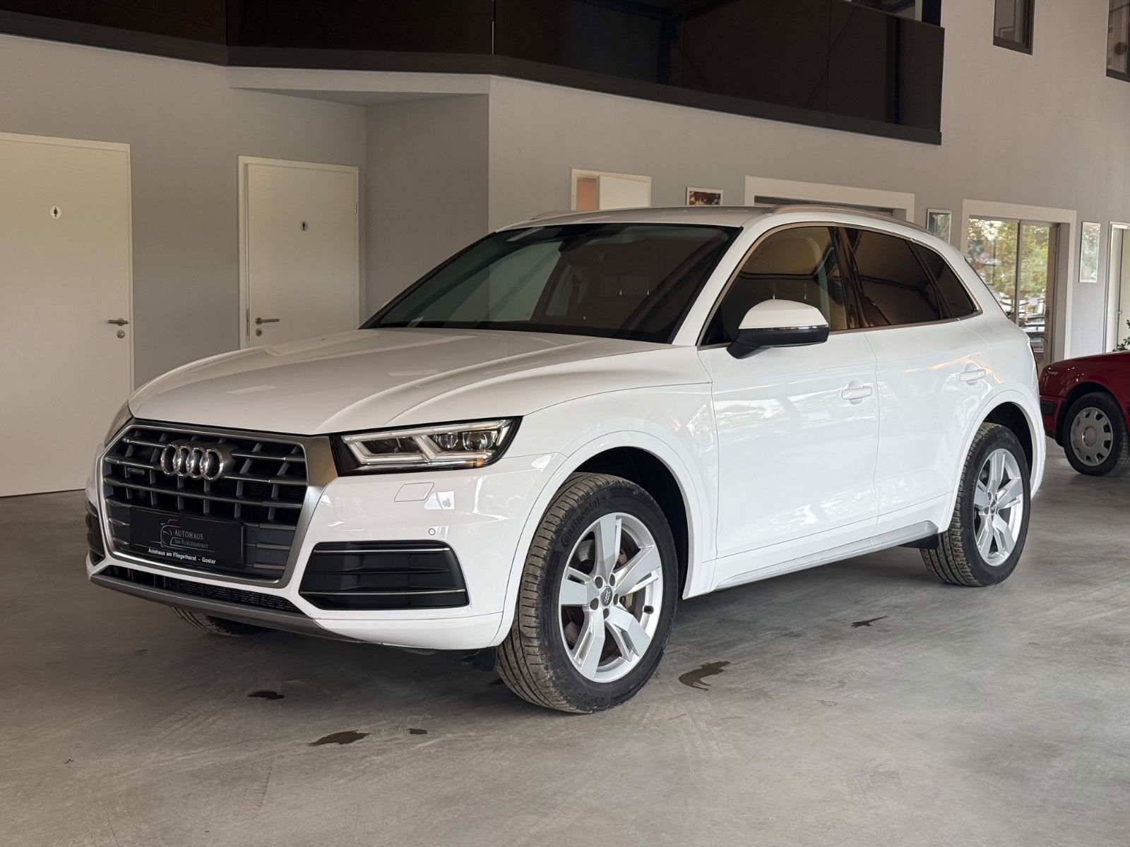 Audi Q5 40 TDI quattro sport LED/Temp/Kam/SHZ
