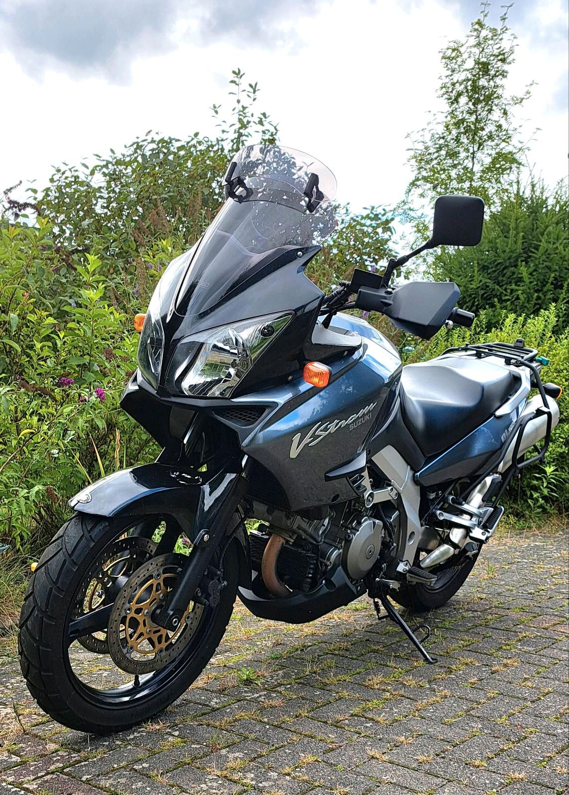 Suzuki DL 1000 V-Strom