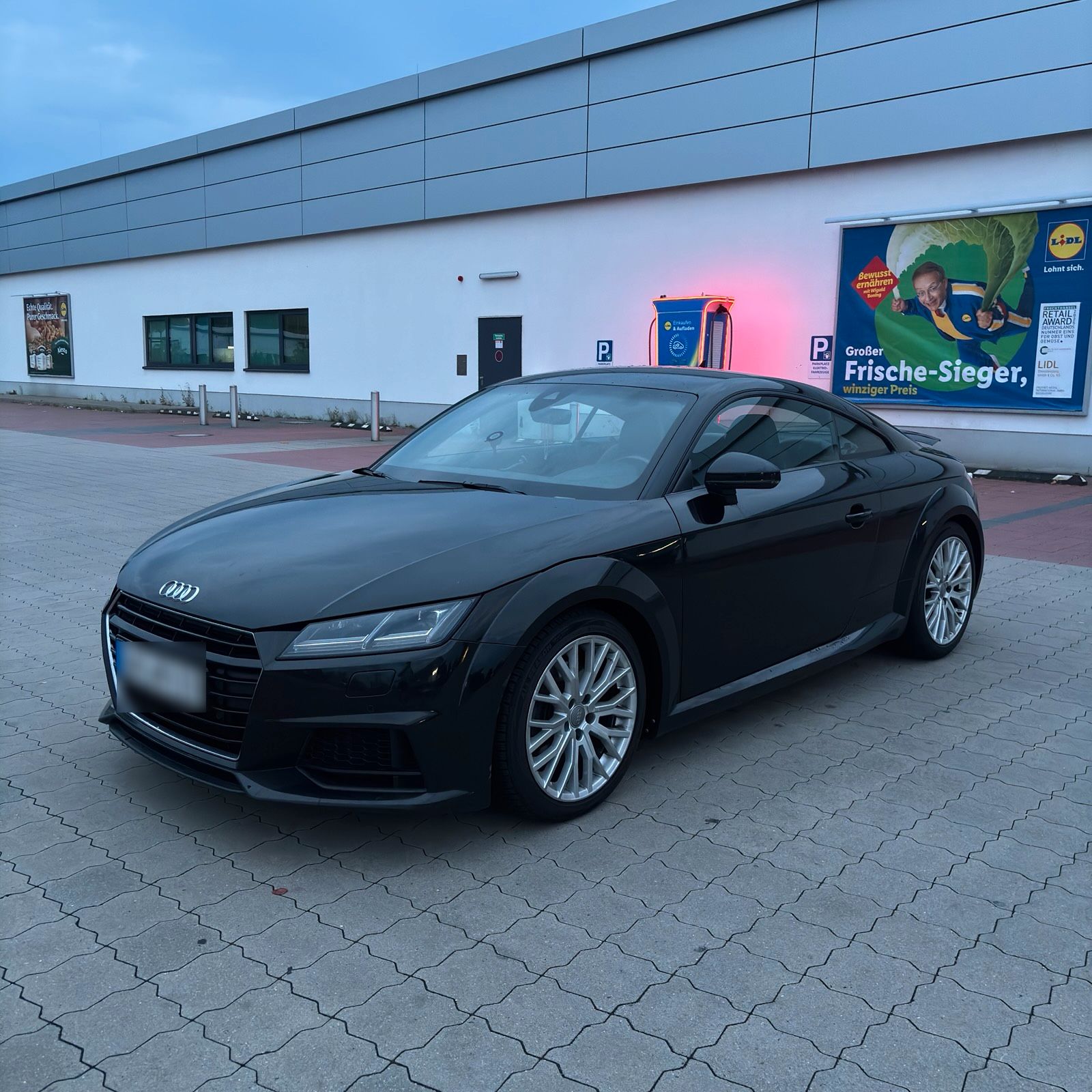Audi TT 8S FV 2.0 TDI Ultra S-Line Alcantara Matrix LED Schalter