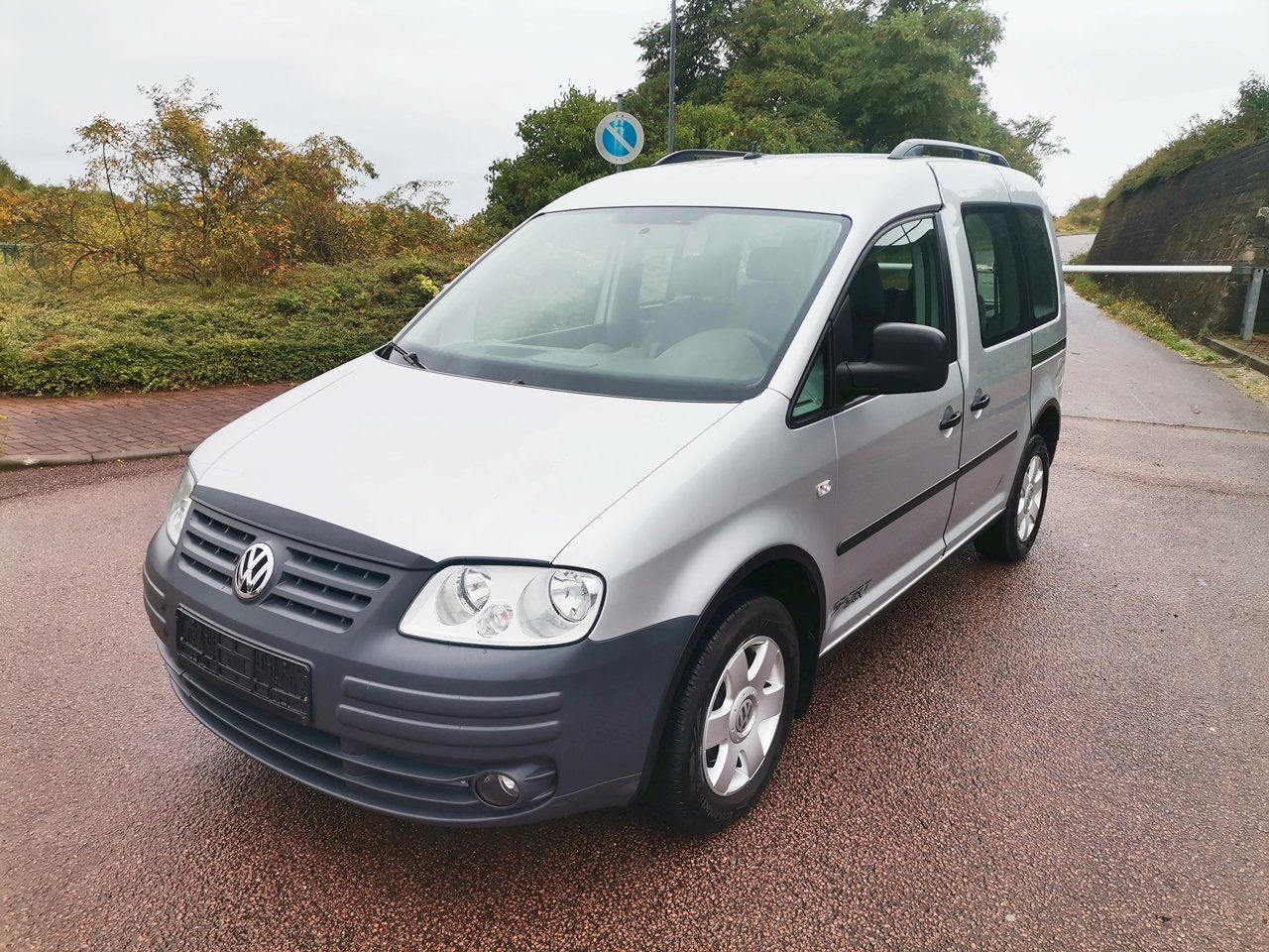 VW Caddy Life 1.4 TÜV NEU 2xSchiebetür Scheckheft Super Zustand