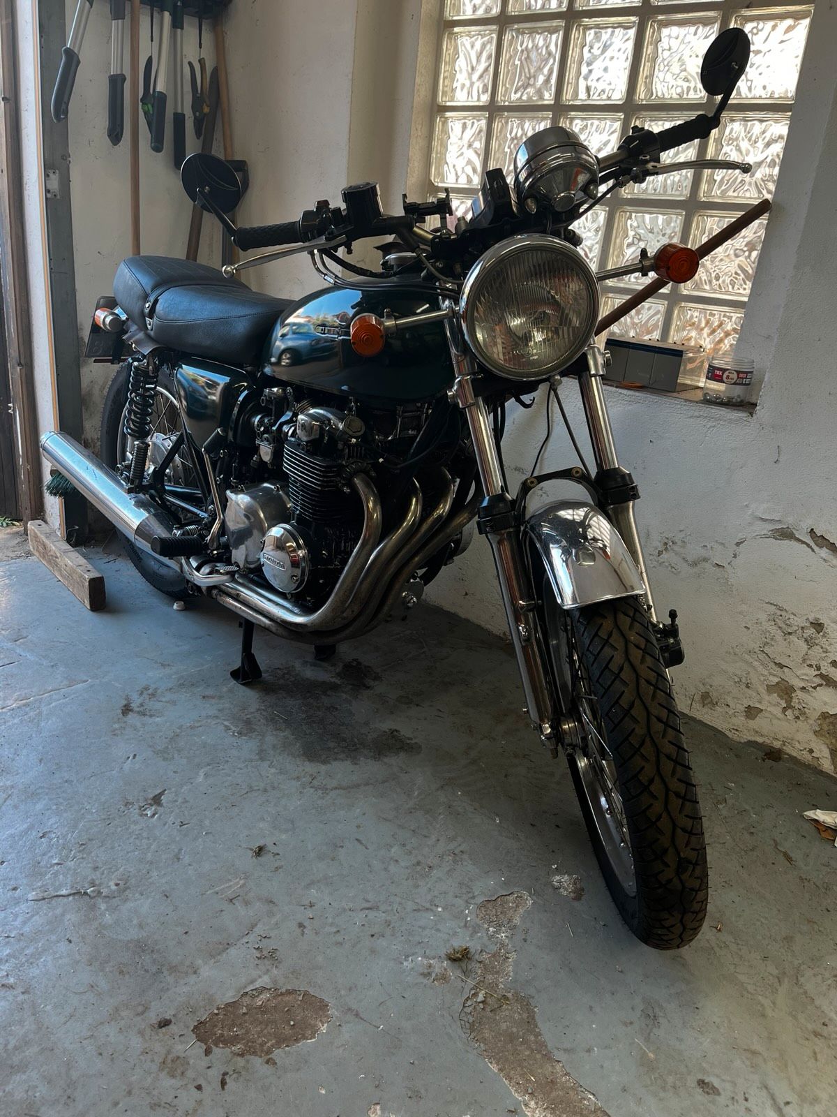 Honda cb 550 F1