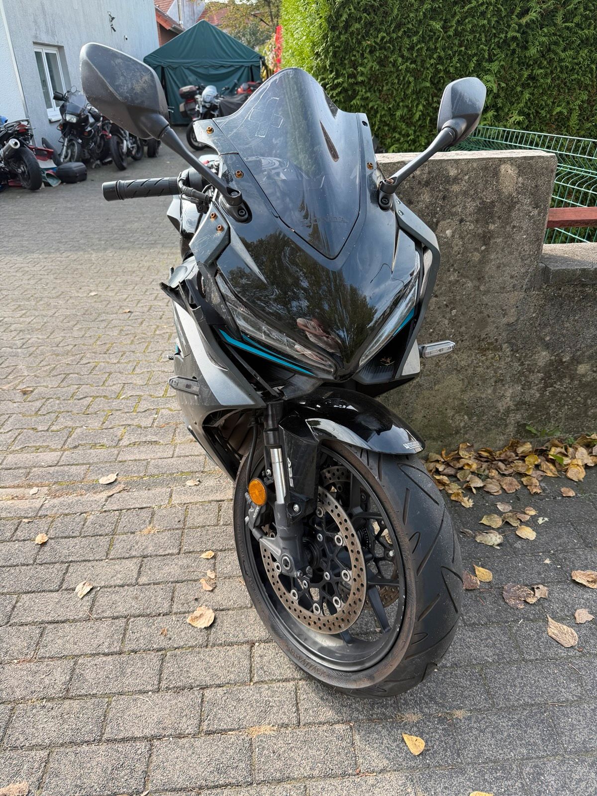 Honda CBR650RA*2023*Unfall*Defekt*Export