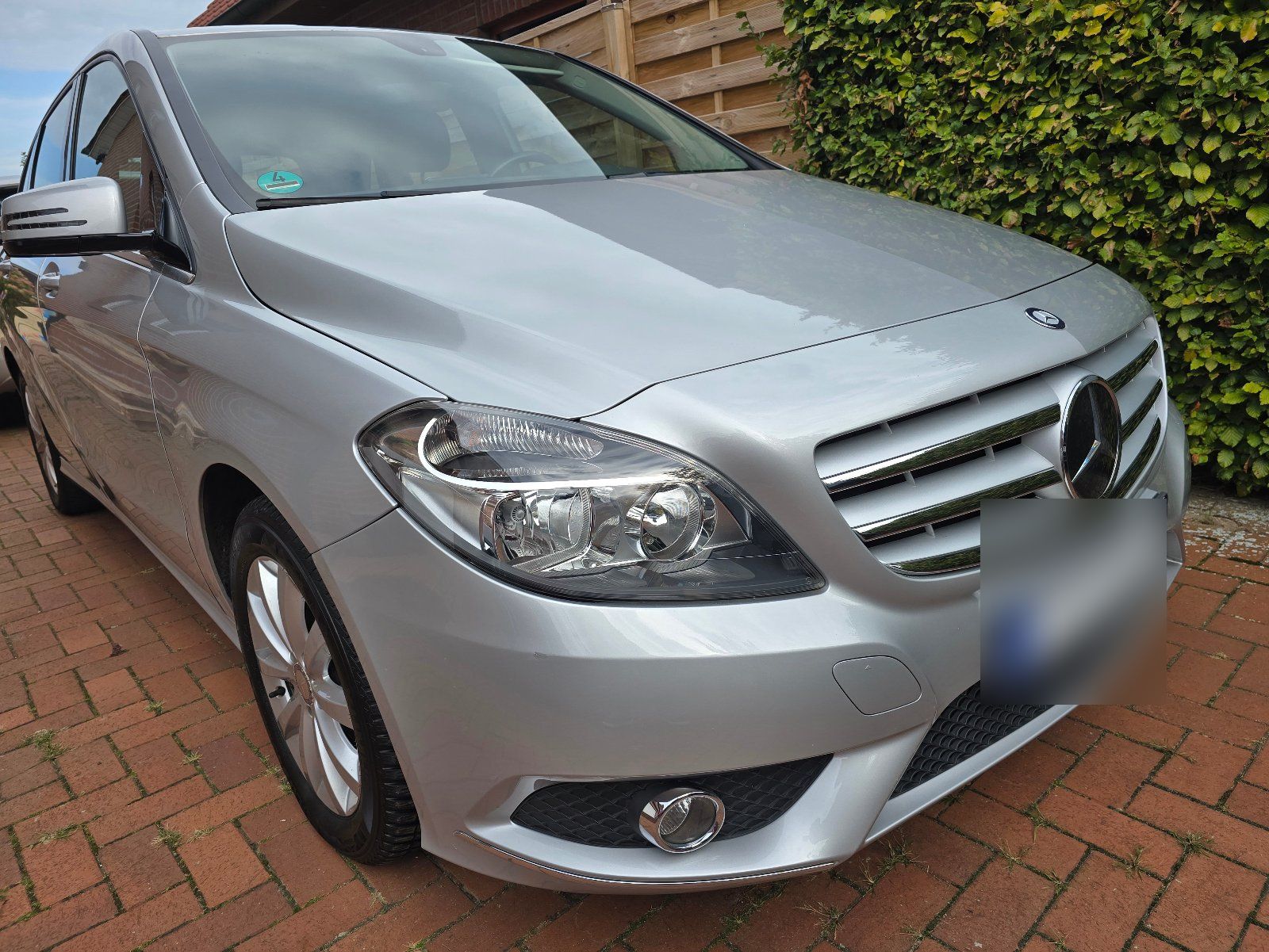 Mercedes B Klass 115 000km sehr gutem Zustand