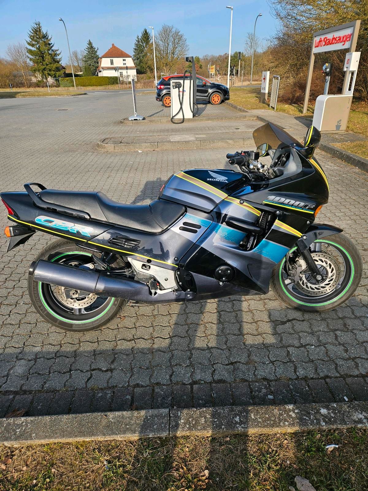 Honda CBR 1000 SC 24