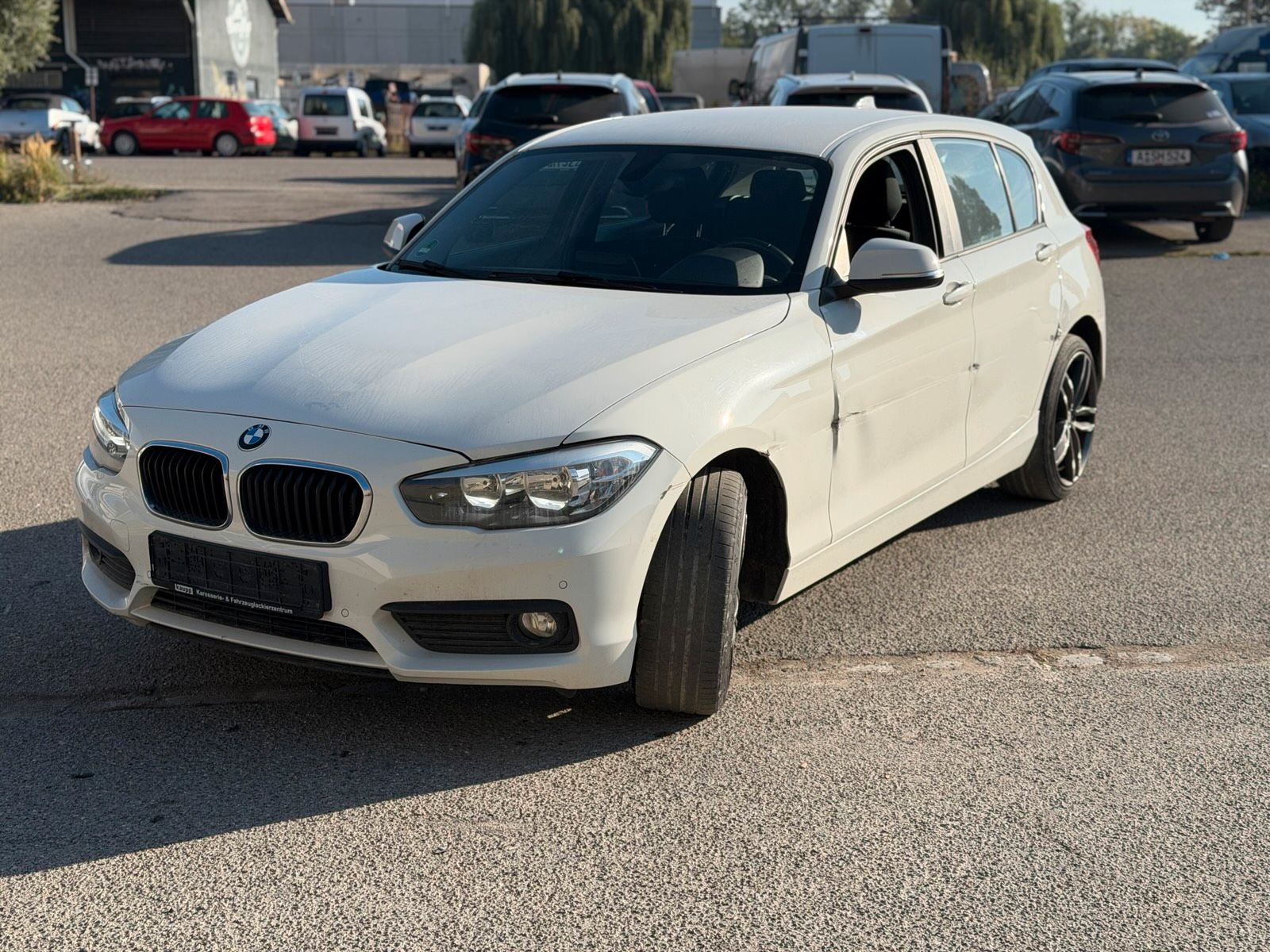 BMW 1er Lim. 116d Leichte Unfall