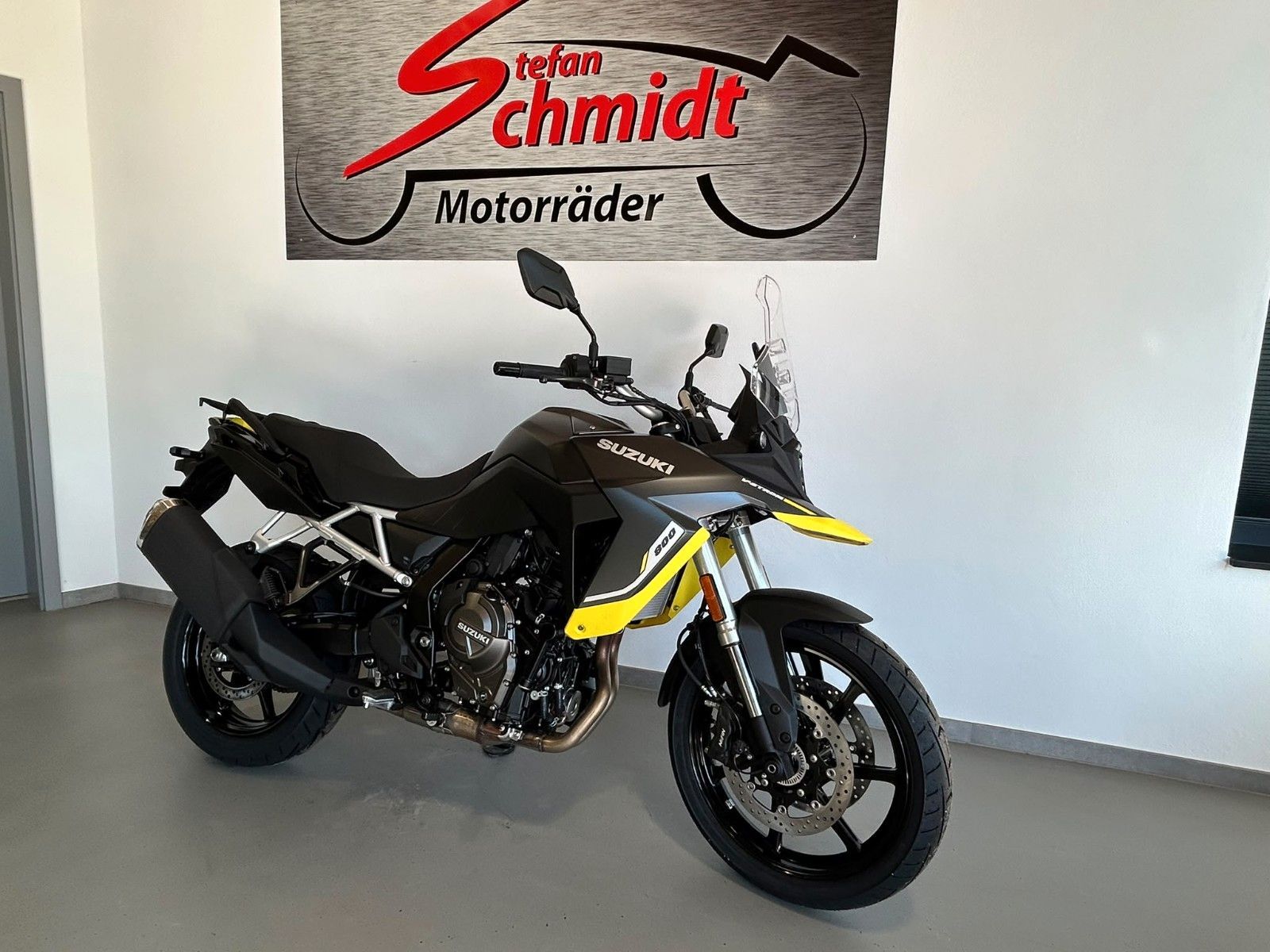 Suzuki V Strom 800 / 1.Hand / erst 80Km / DL 800