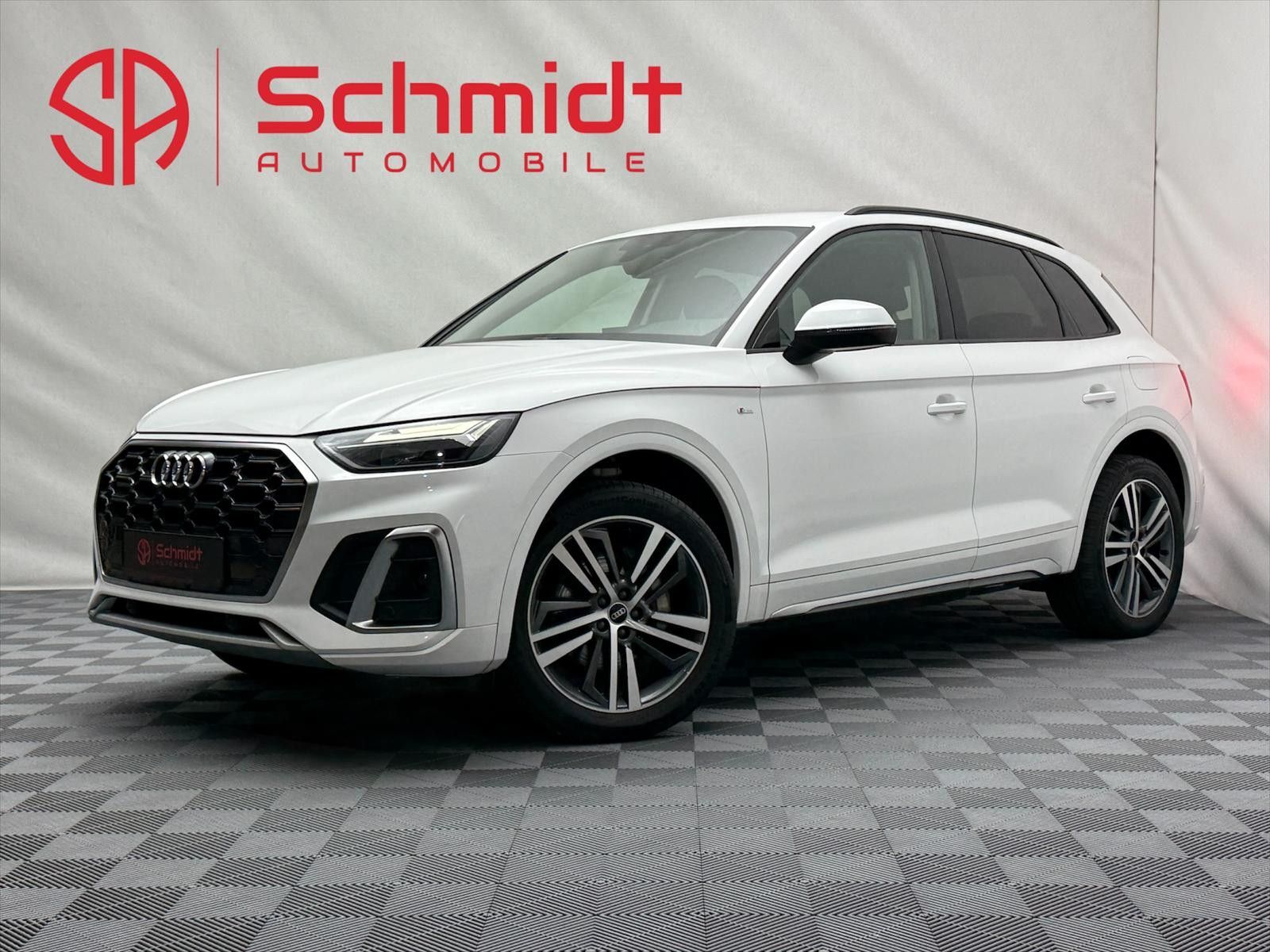 Audi Q5 50 TFSI e quattro S line LED+KAMERA+NAVI+SHZ