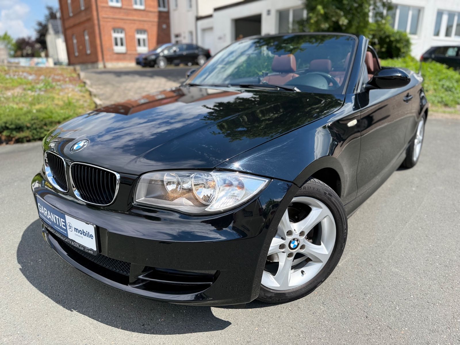 BMW 1 er Cabrio 118i Leder SHZ Tempo PDC 3. Hand