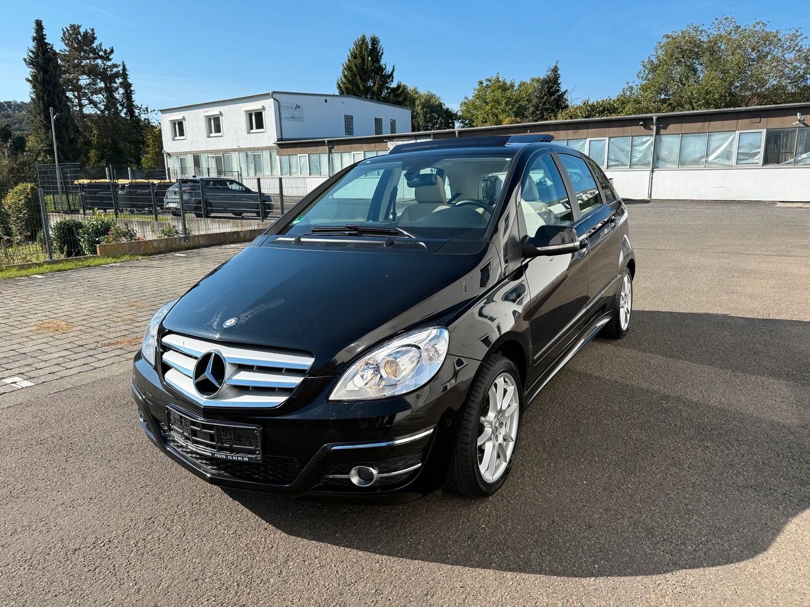 Mercedes-Benz B-Klasse 200 Automatik