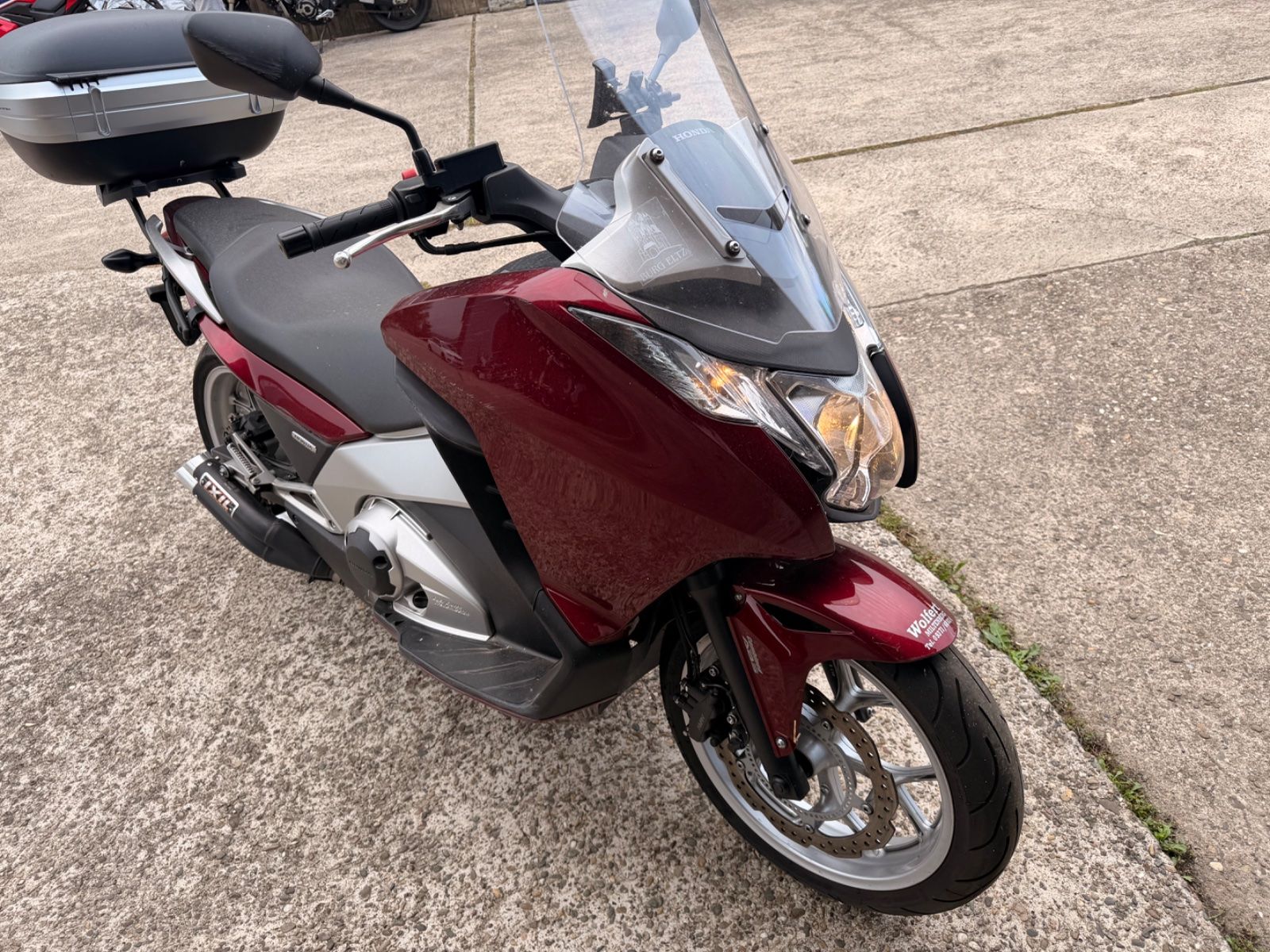 Honda Integra NC 700, EZ 11/2015, nur 13.500 km