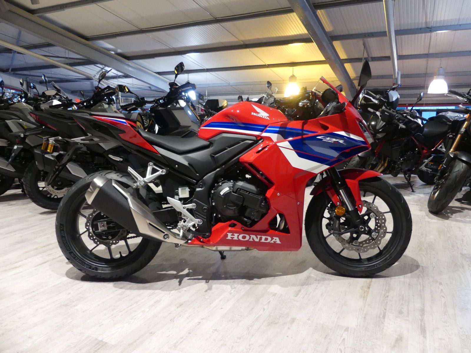 Honda CBR500R mit ABS incl. Anlieferung Tageszulassung