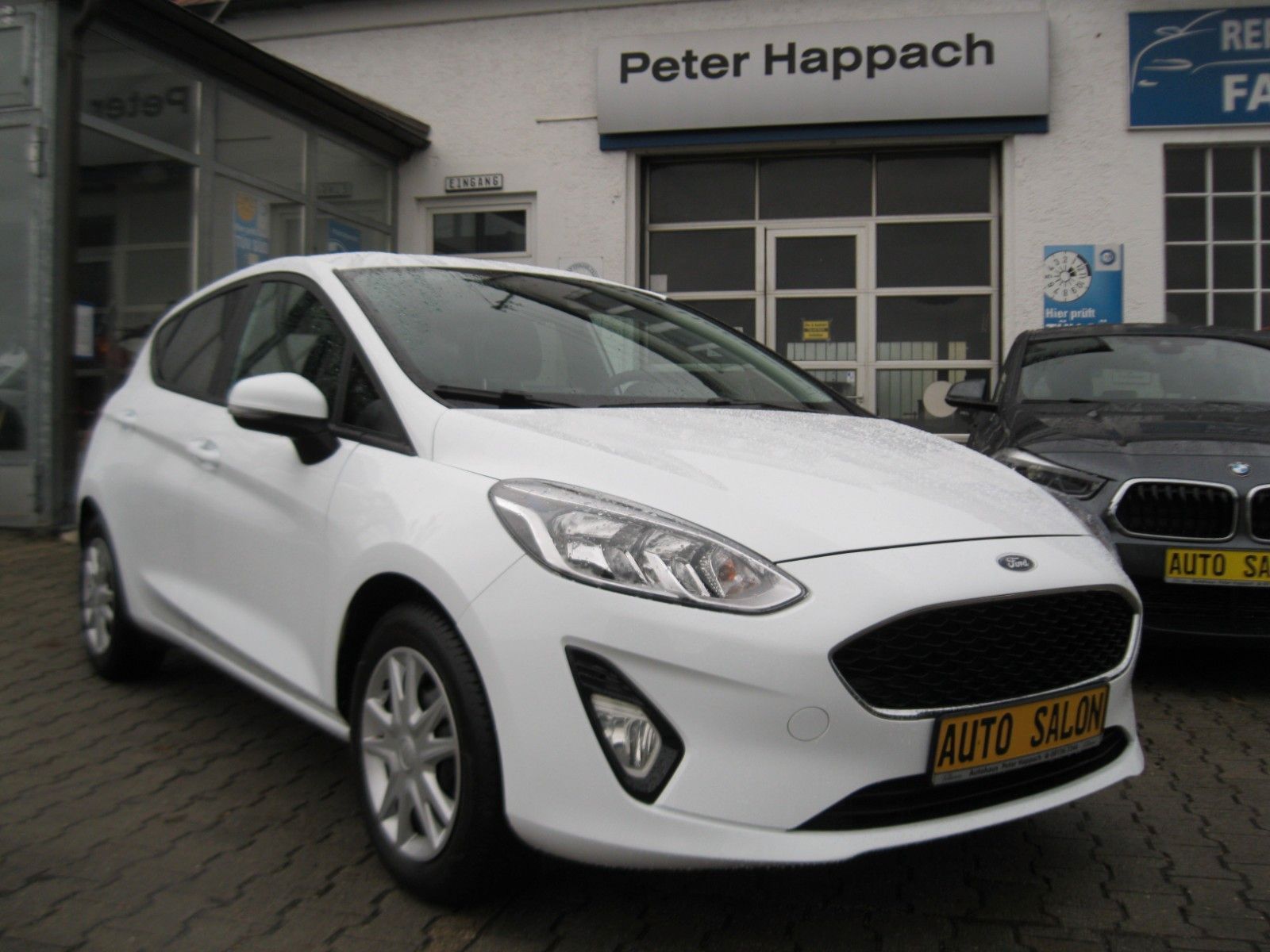 Ford Fiesta 1.1  Cool & Connect *Navi+5-türig*