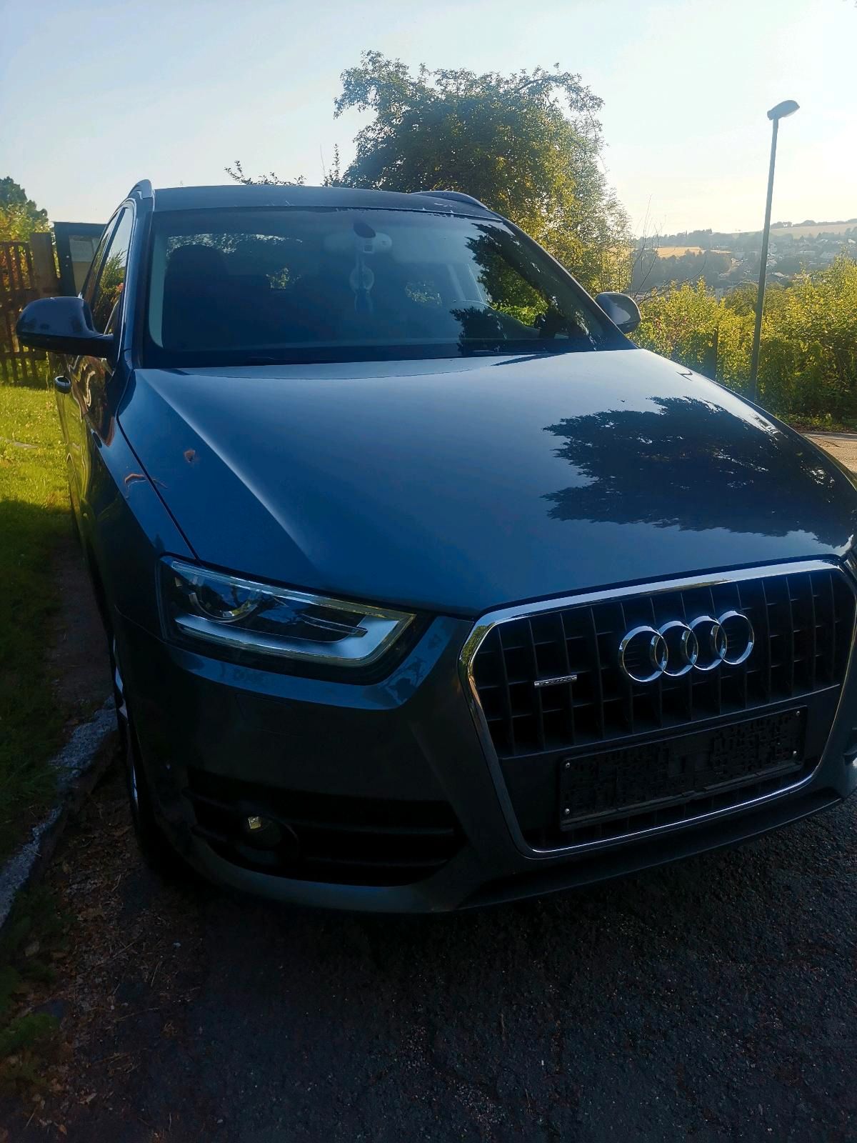 Audi Q3 quattro S-Line DSG Anhängerkupplung