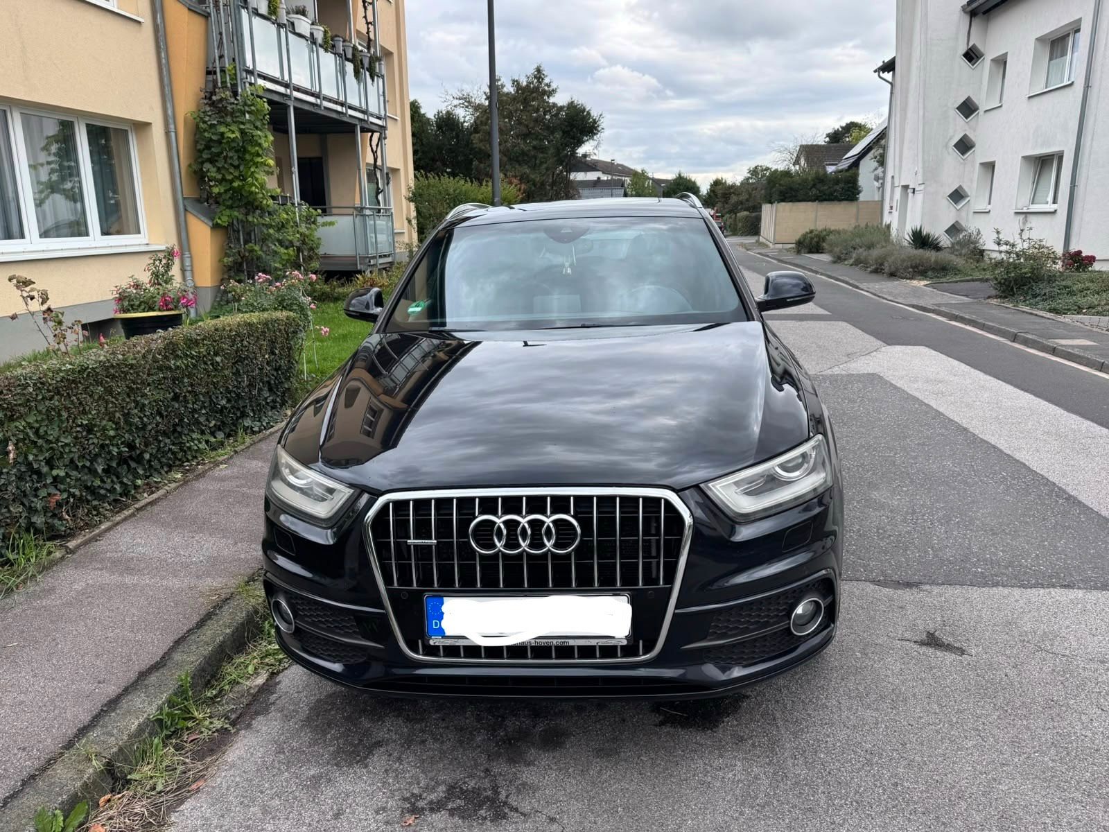 Audi Q3 2.0 TDI – 3-fach S line | Panorama | Bose | TÜV neu
