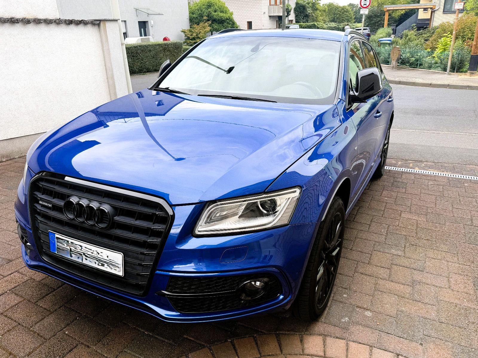 Audi Q5 2.0 TDI 140kW S tronic quattro - Sepangblau