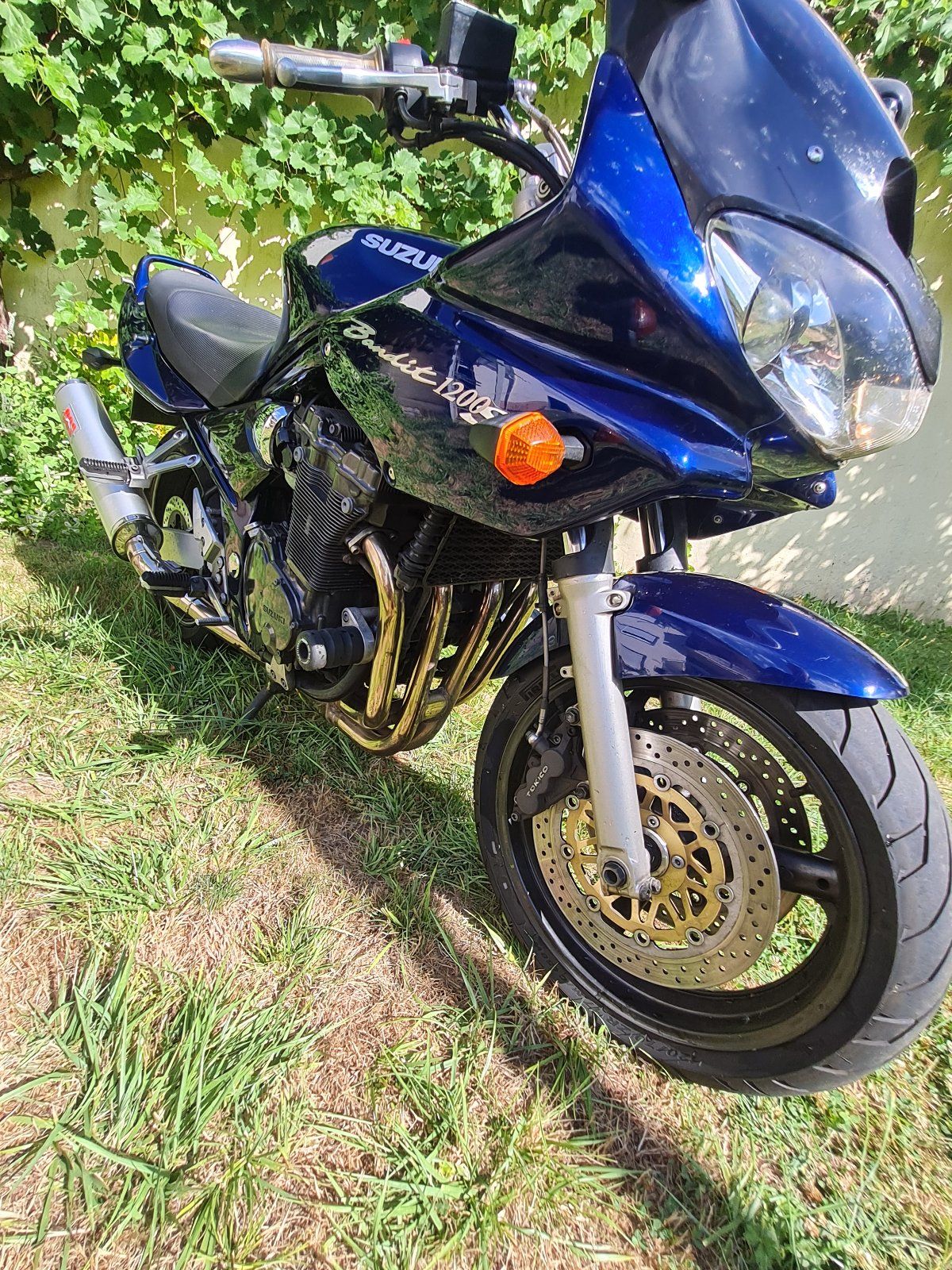 Eine schöne  Bandit 1200 S mit Spaß am Motorradfahren