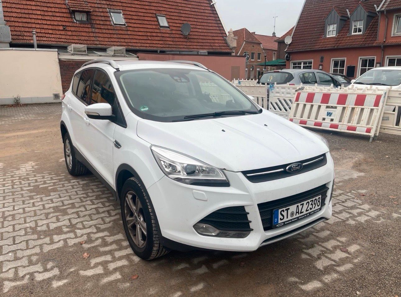 Ford kuga 1.5 Mit Neue TÜV