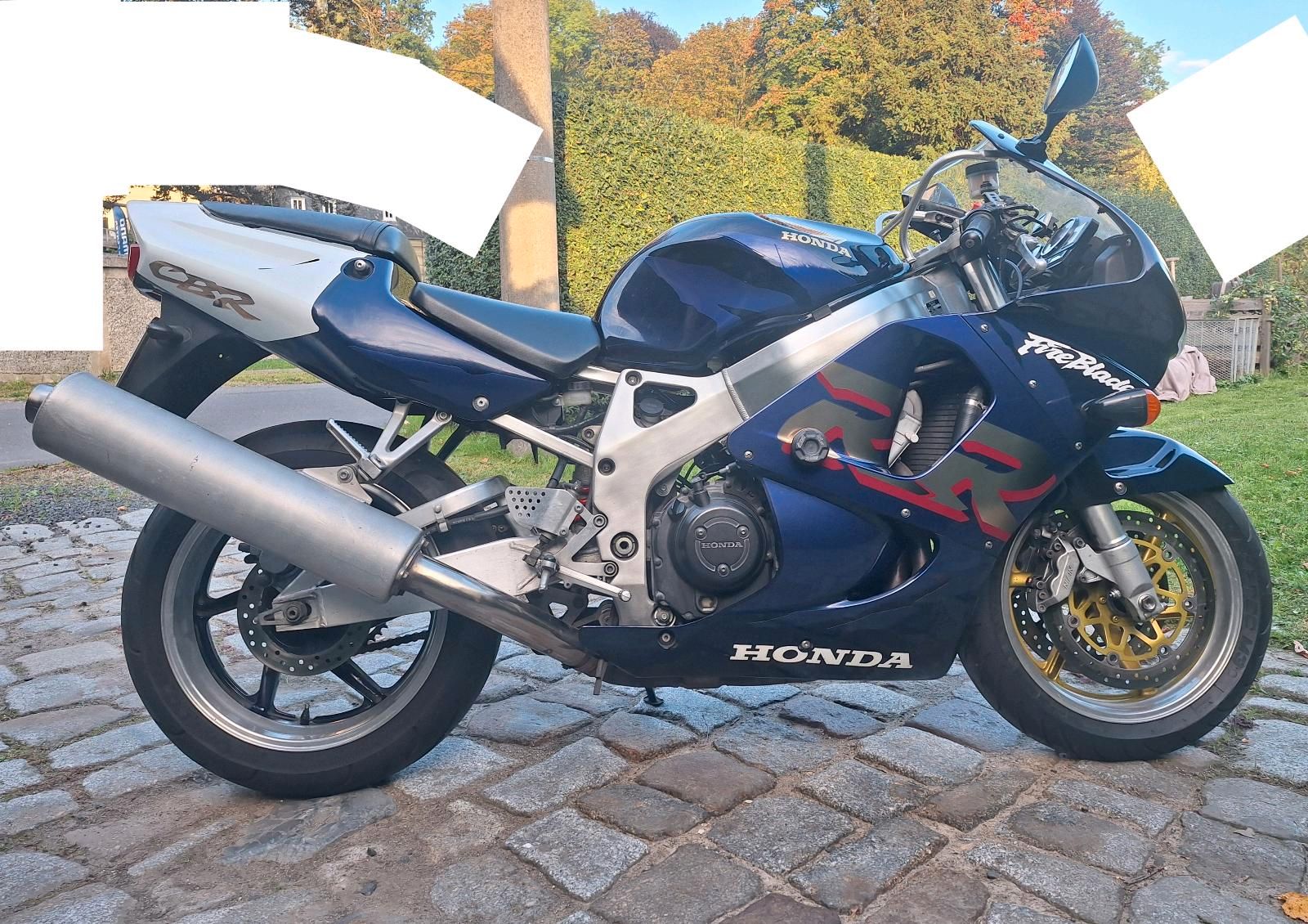 Honda CBR 900 RR Fireblade