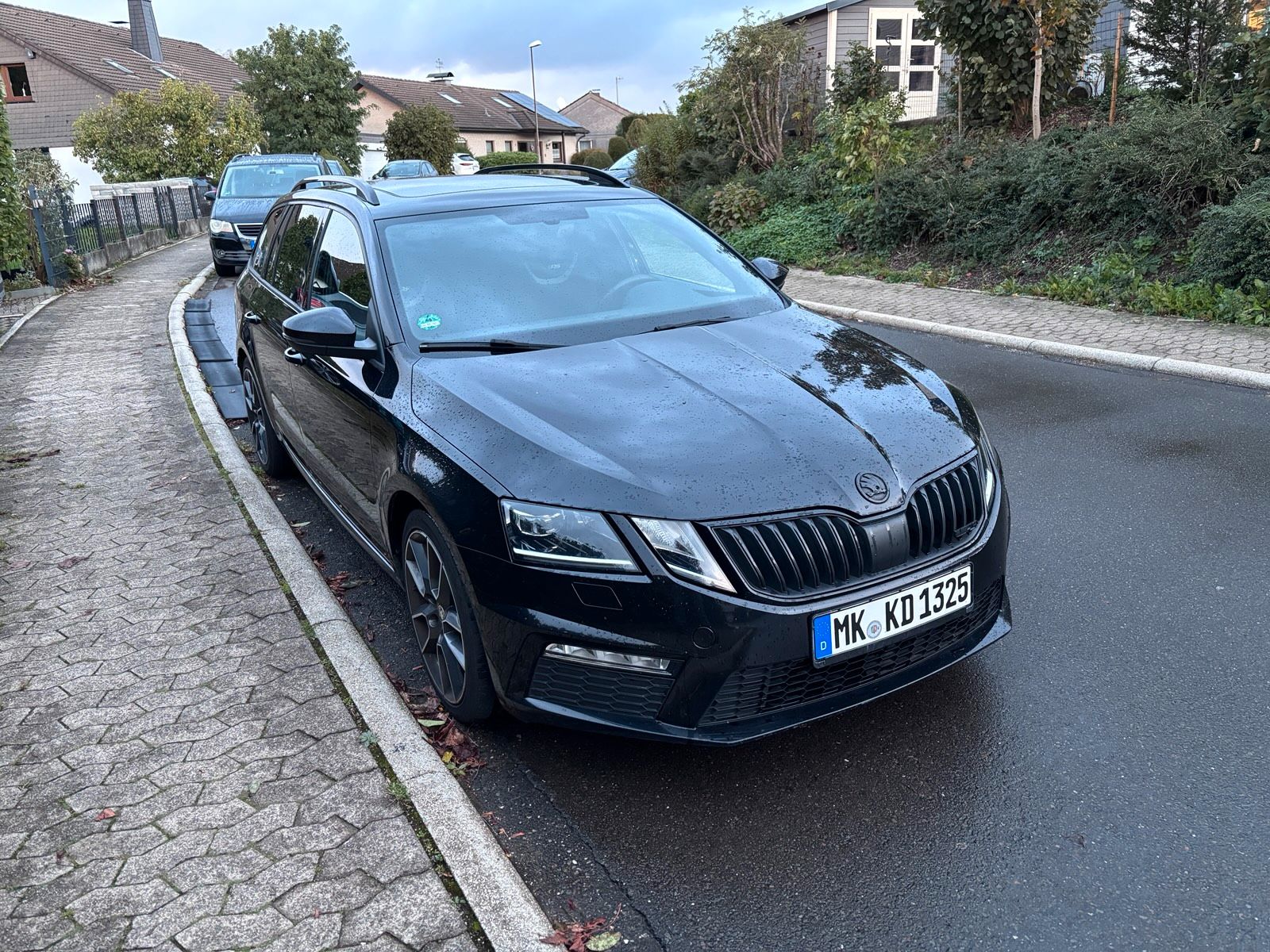 Skoda Octavia 2.0 TDI DSG 4x4 RS 184 PS 2. Hand, AHK, großes Navi