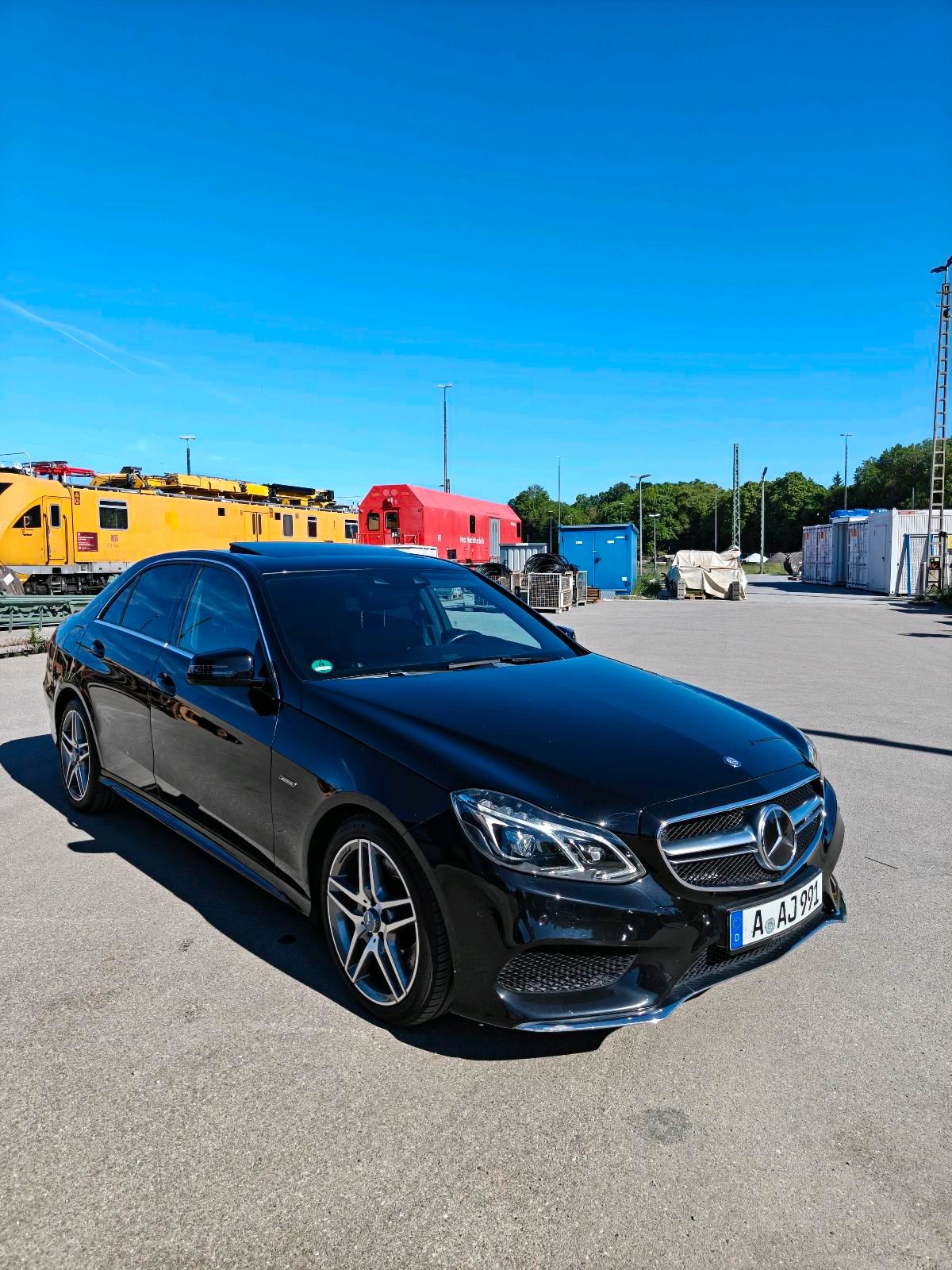 Mercedes Benz E Klasse 350d 4 Matic AMG-Packet