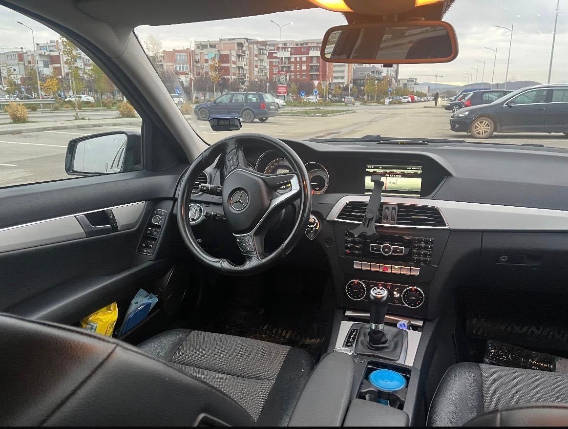 Mercedes c klass 220