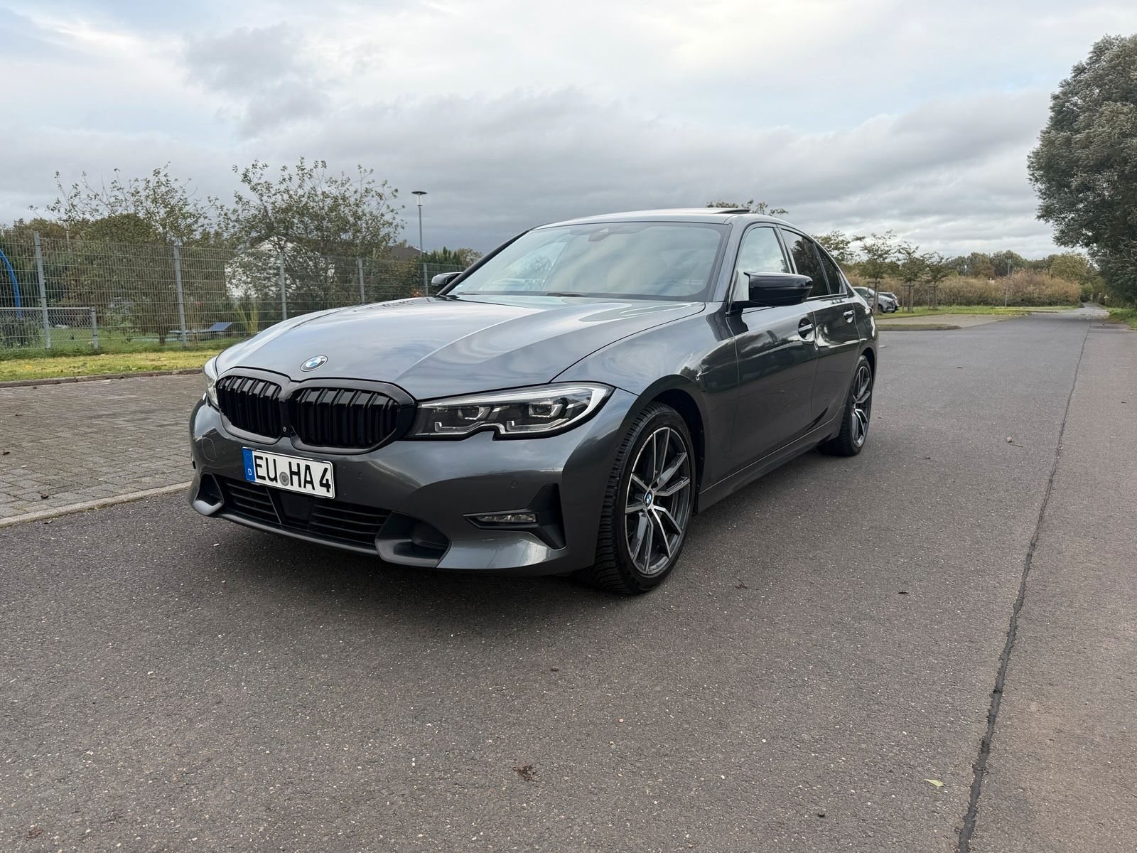 BMW 3er 320d G20 *HEADUP*360GRAD*KAMERA*VIRTUAL COCKPIT*