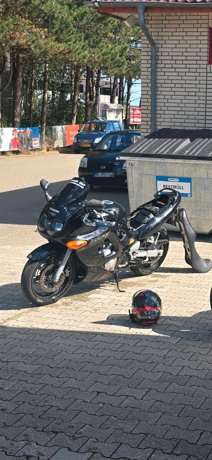Suzuki GSX750F 48ps/35kw auch tausch gegen Chopper/Bobber