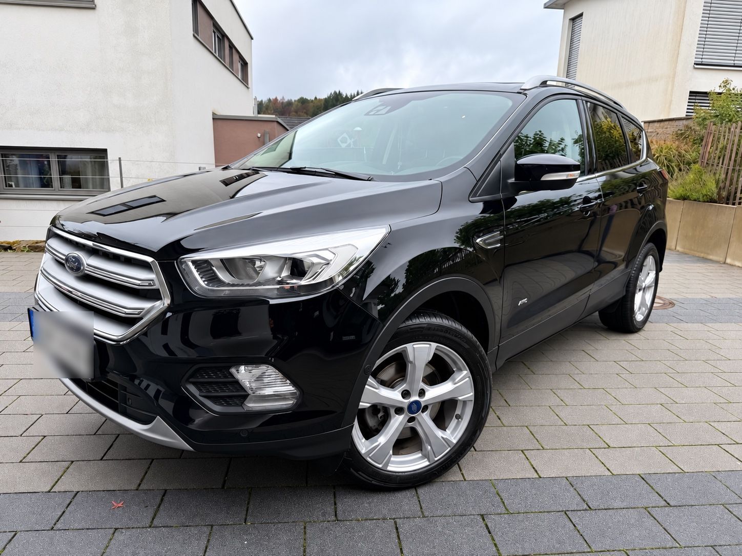 Ford Kuga 2,0 TDCi 4x4 110kW Titanium
