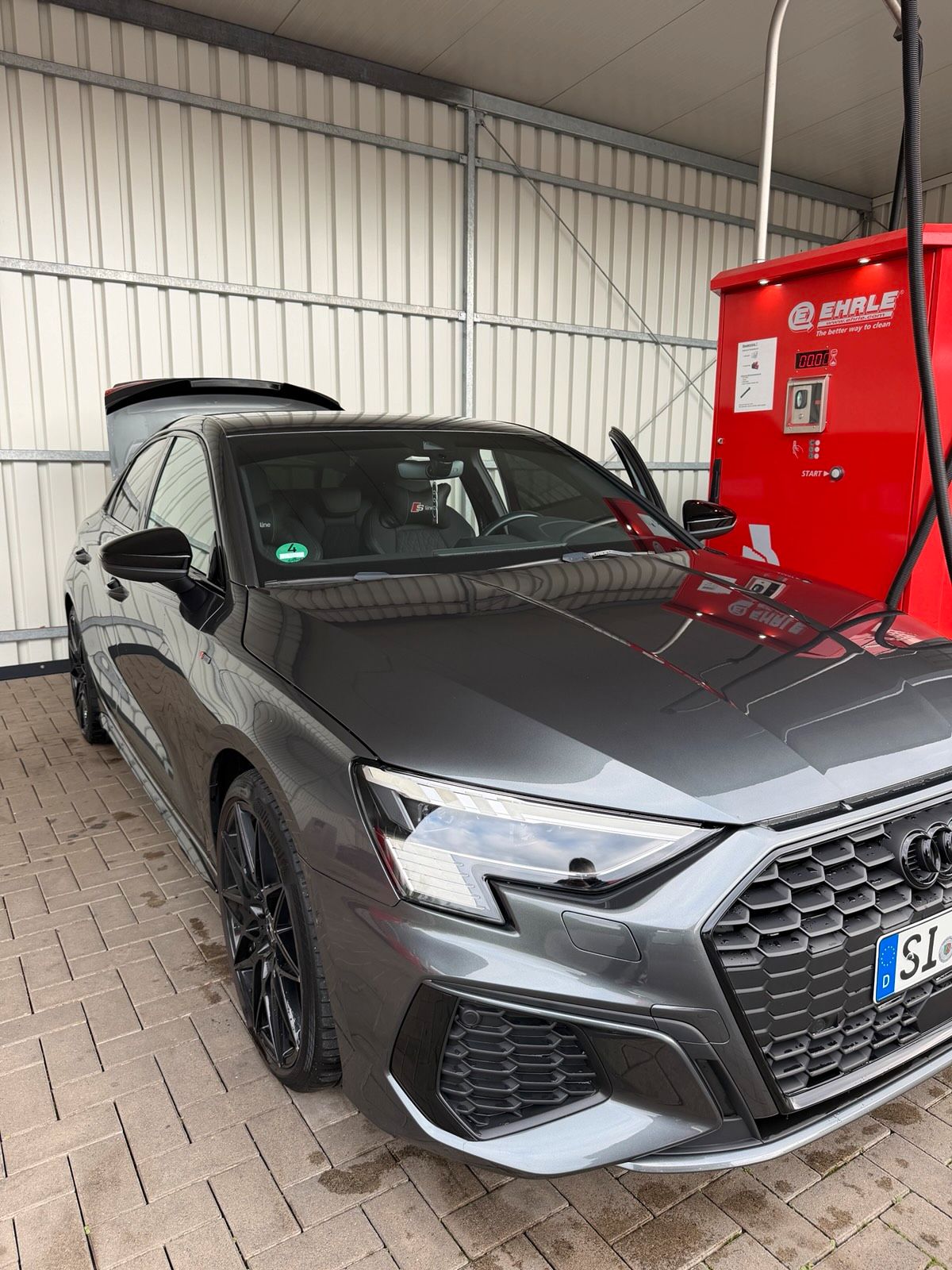 Audi A3 8Y 2.0 TDI S-Line Allrad Automatik Standheizung