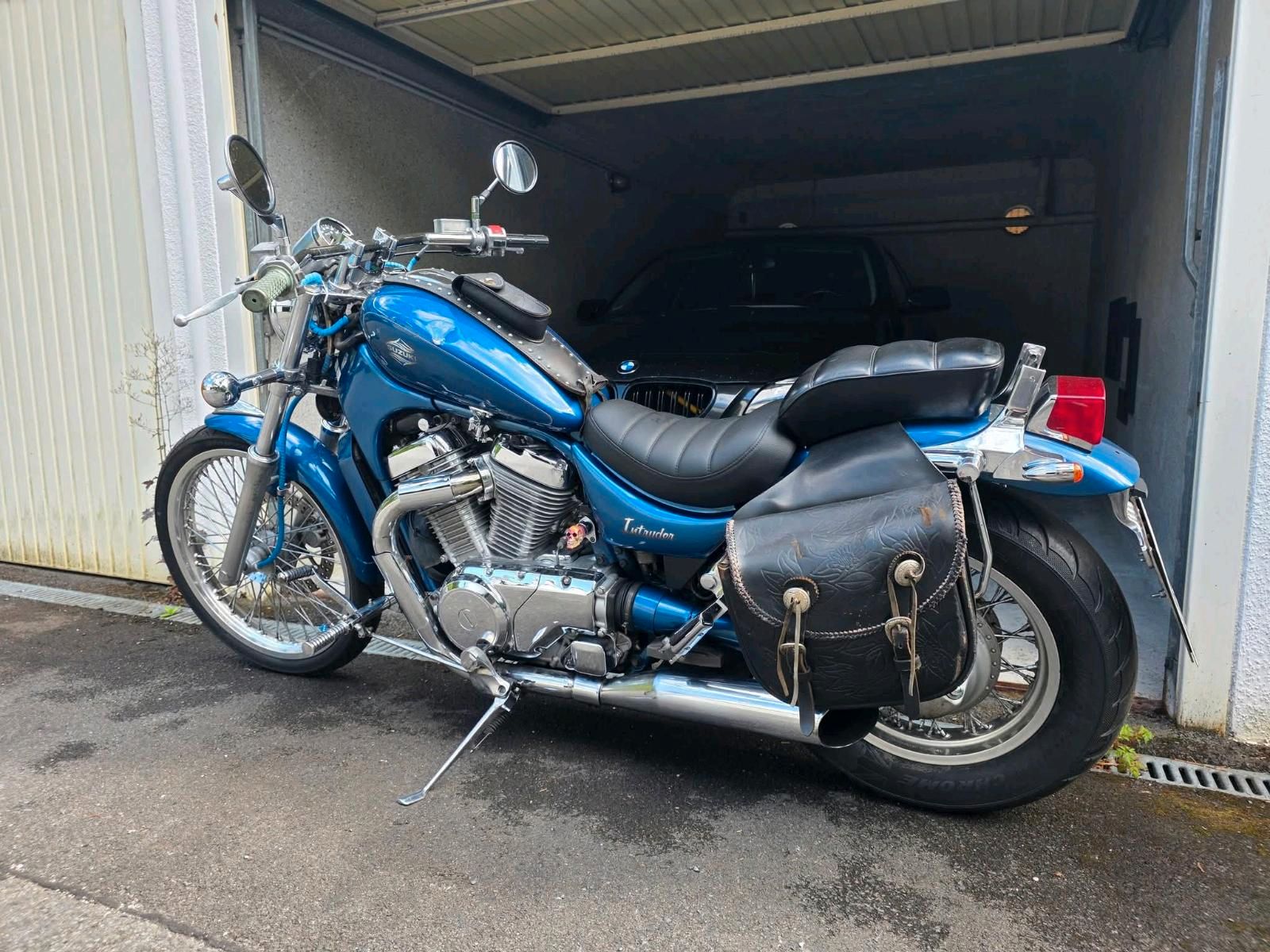 Suzuki Intruder VS750