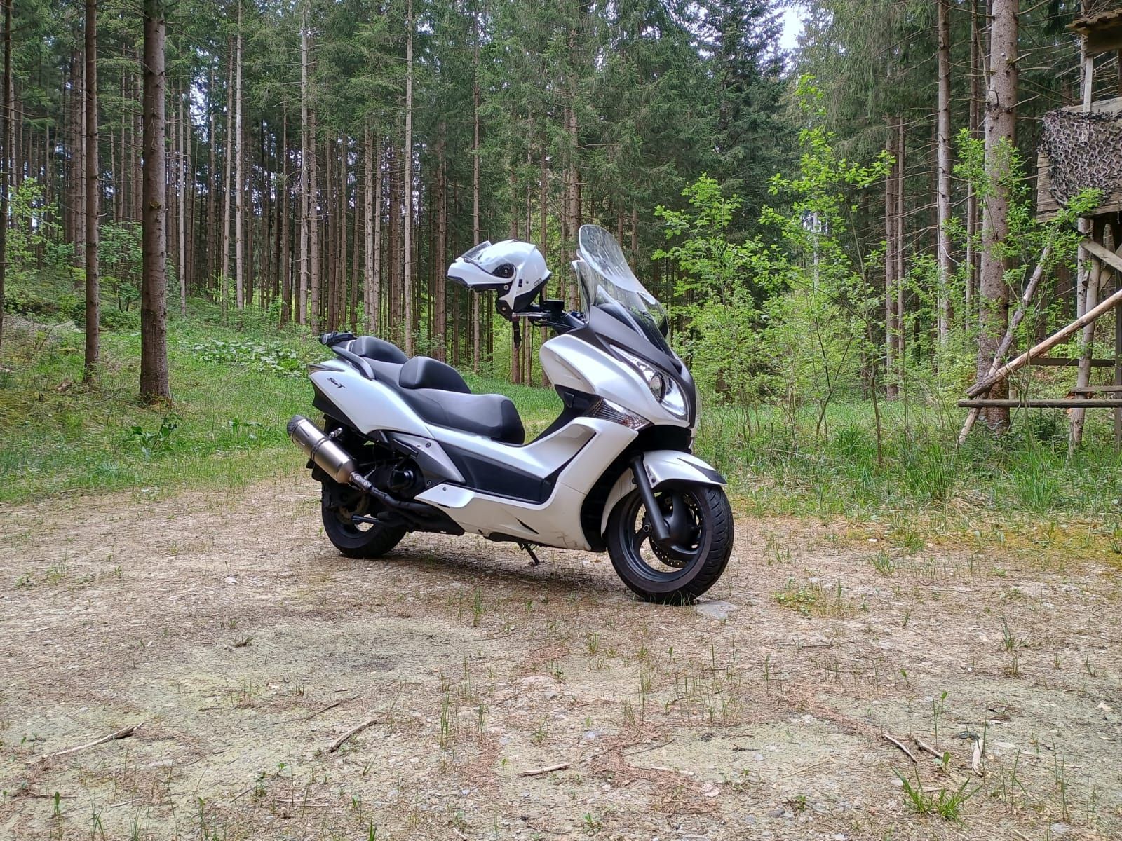 Honda Touren Roller SW-T 400
