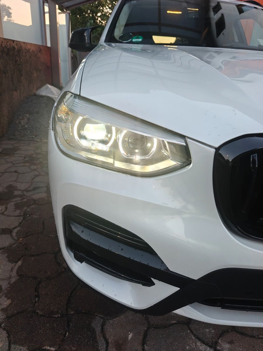 BMW X3 xDrive20i Top, Handwäsche.Mineralweismet