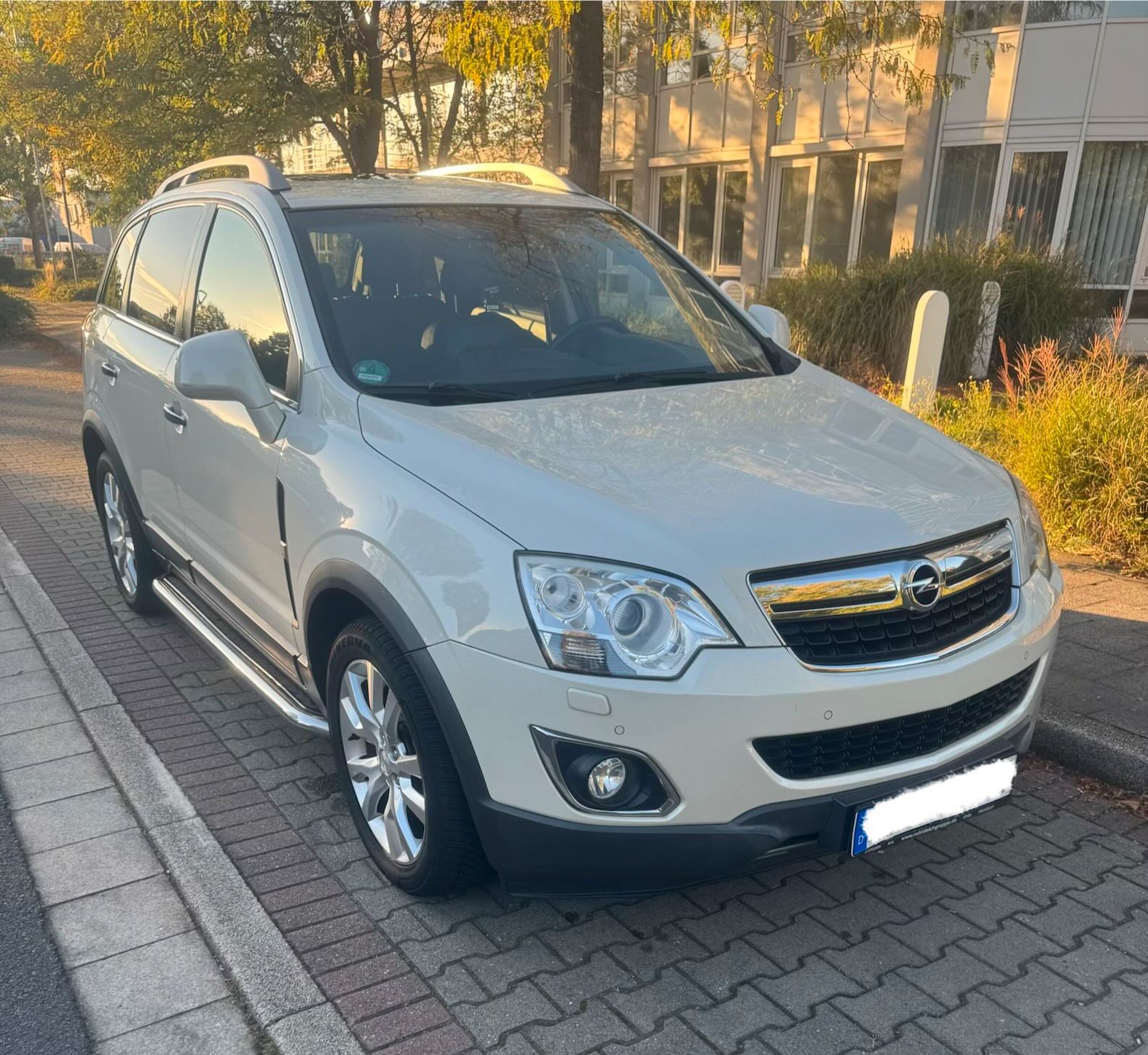 Opel Antara 2.2 CDTI 4x4 Cosmo Navi Leder Xenon AHK Schiebedach