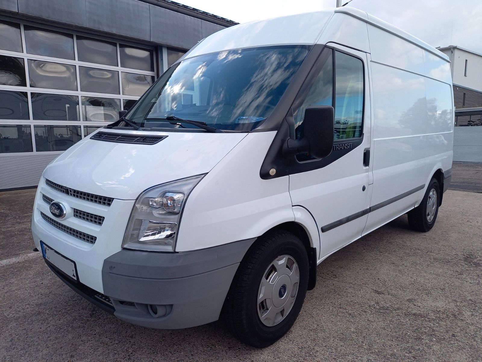 Ford Transit Trend L2H2 Klima AHK EU5